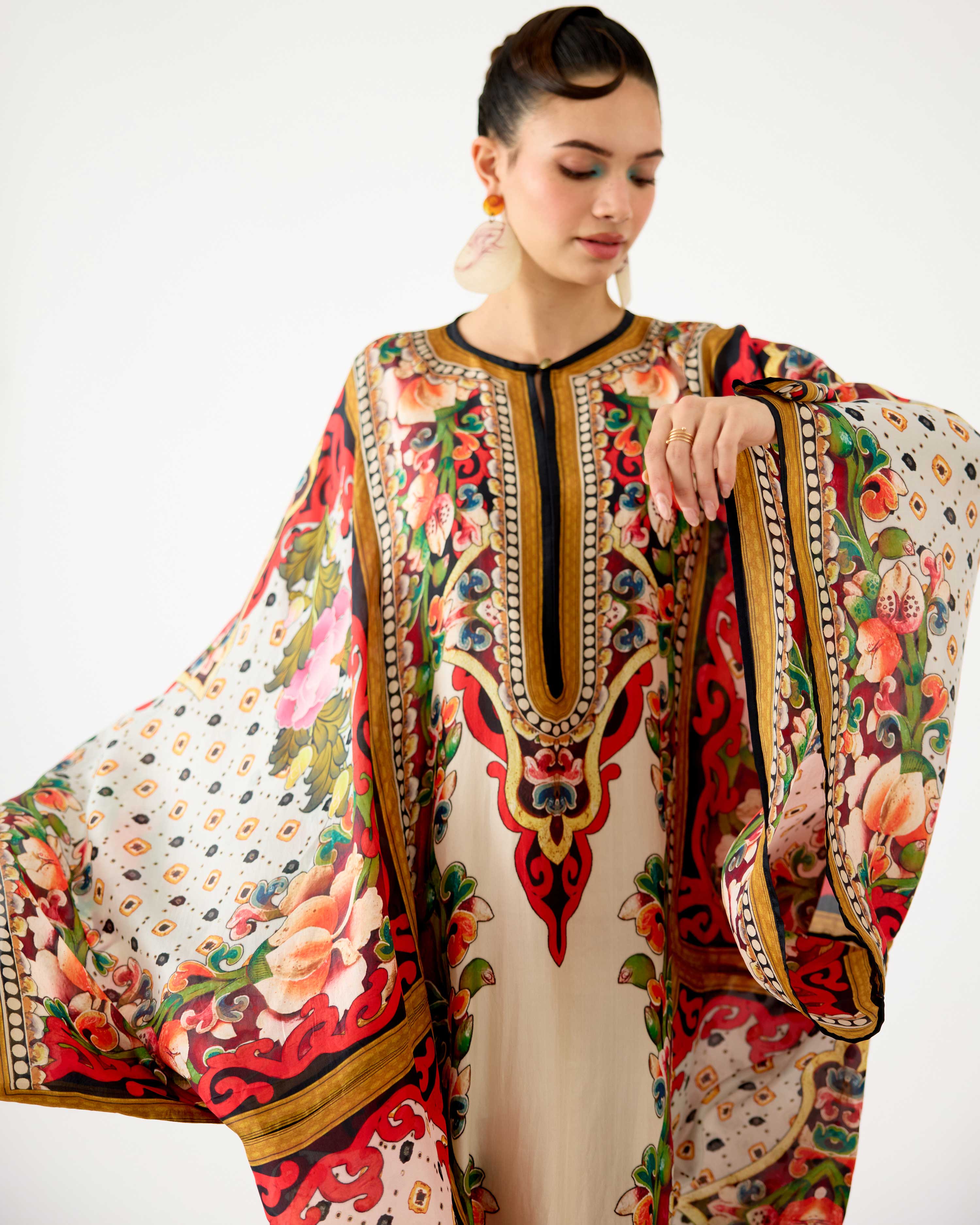 Ladakh : Beatrice - Beige/Red