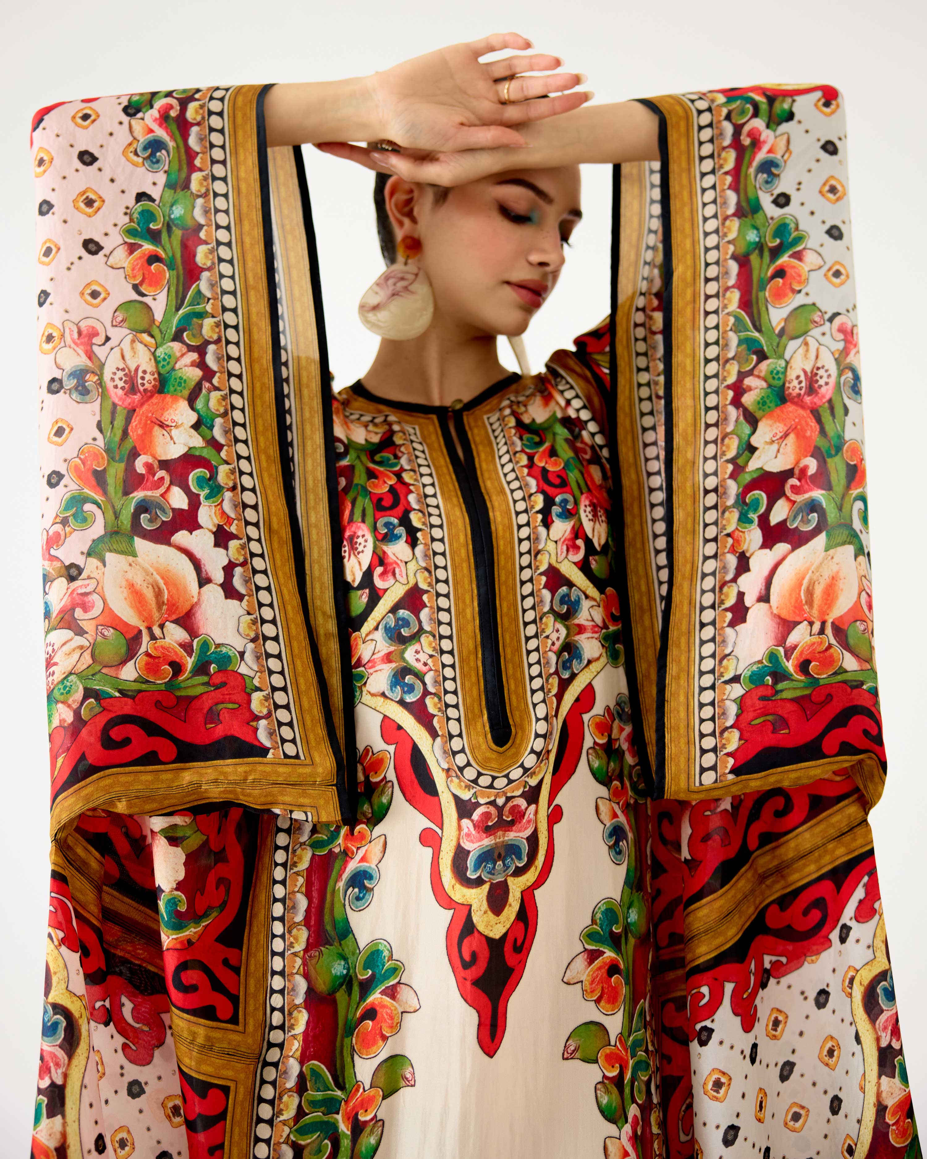 Ladakh : Beatrice - Beige/Red