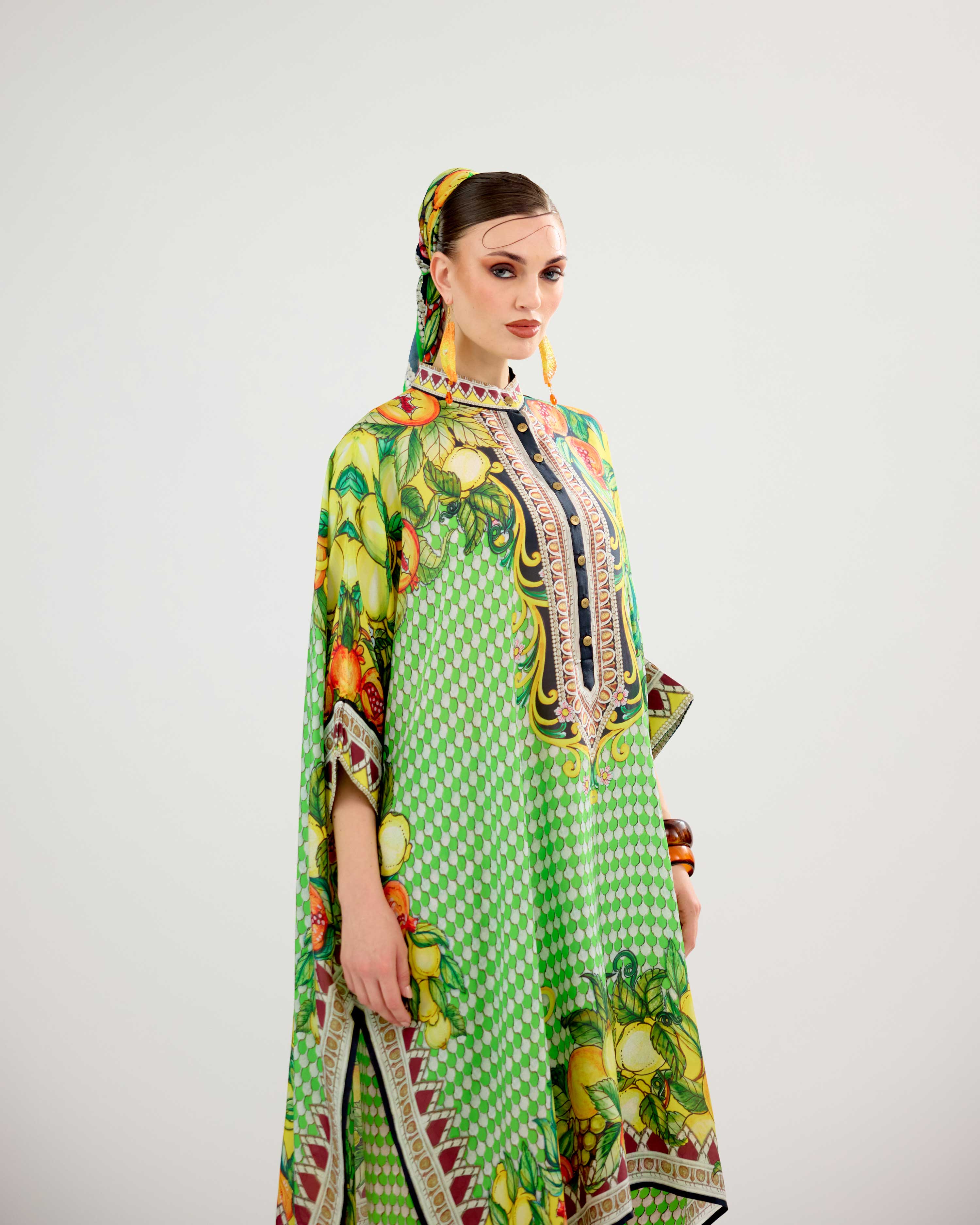 Orvieto : Chantelle 42" - Lime