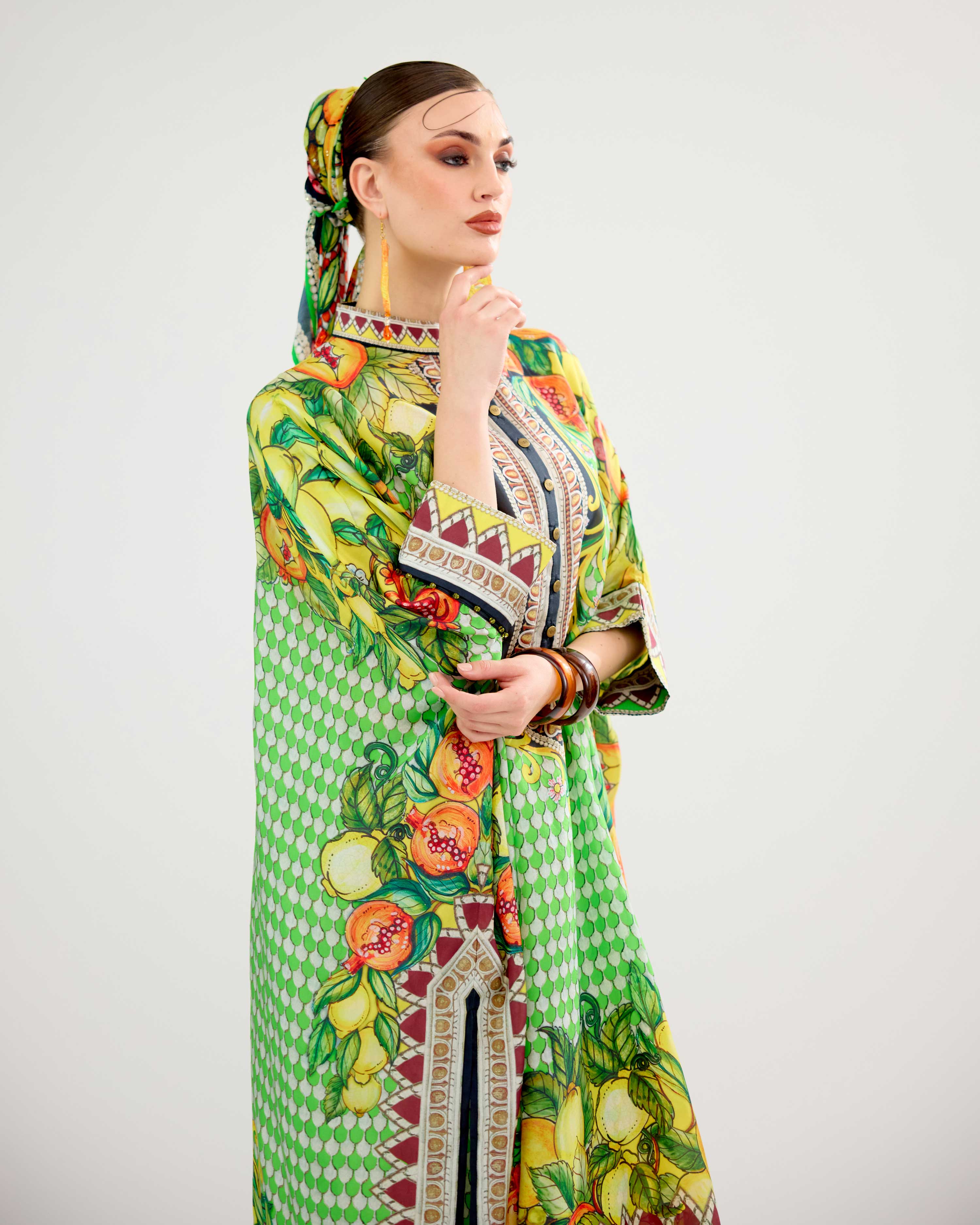 Orvieto : Chantelle 42" - Lime