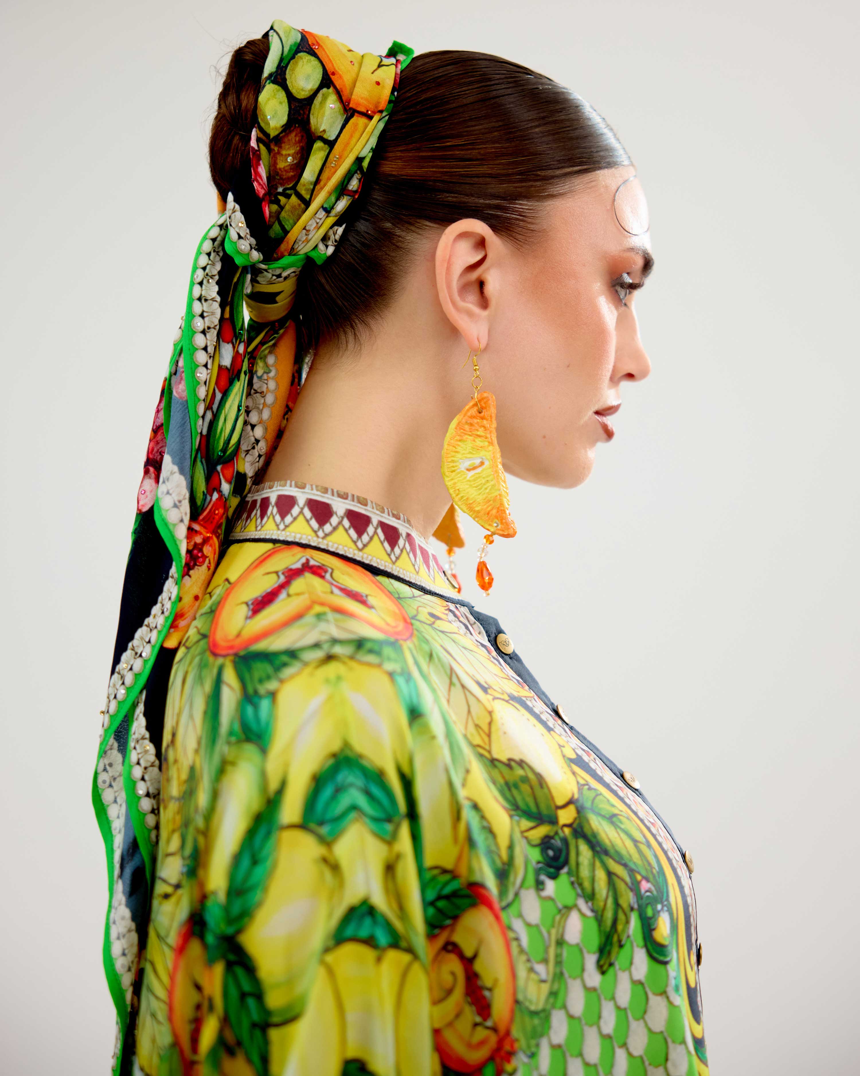 Orvieto : Chantelle 42" - Lime