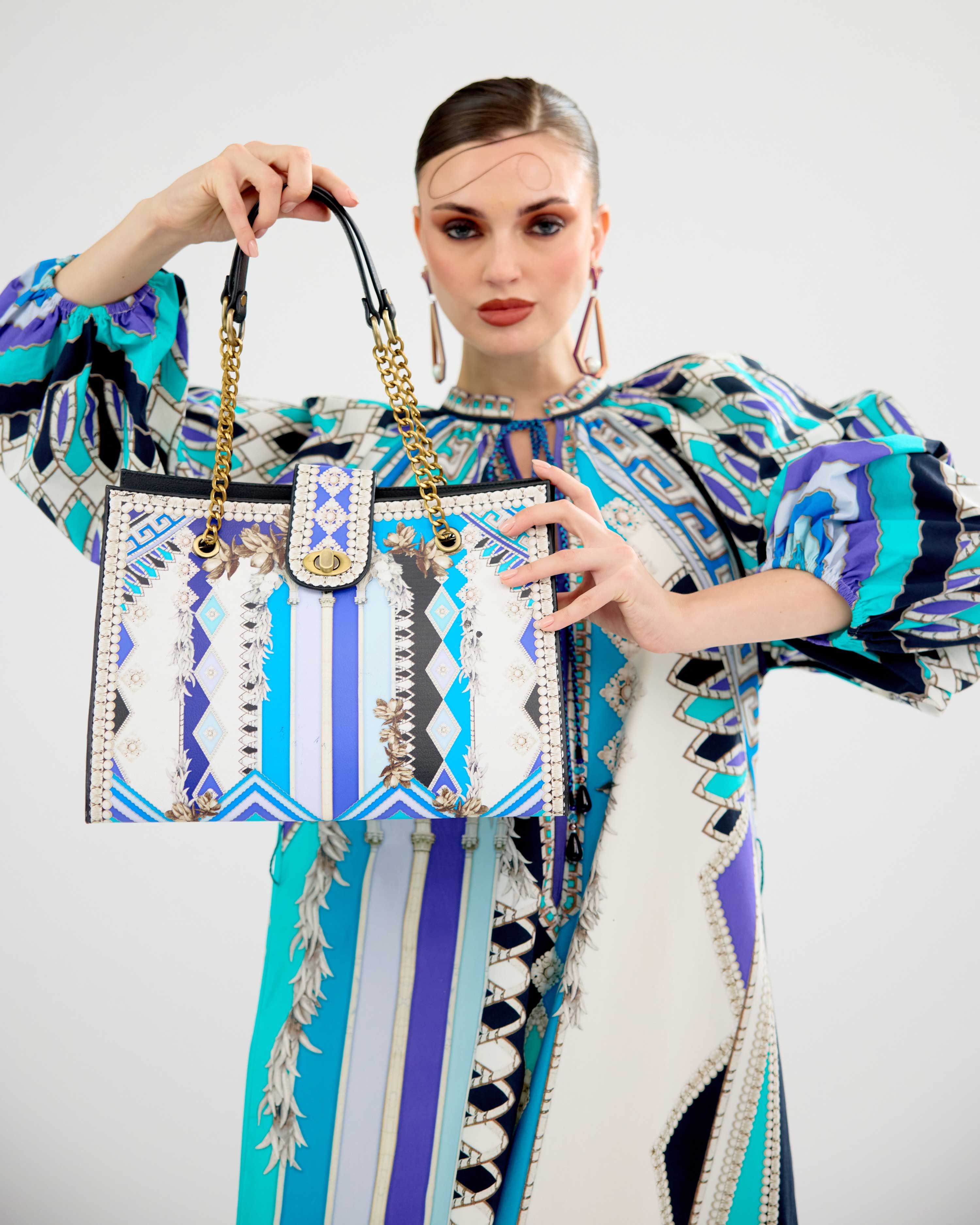Orvieto : Marisa - Aqua/Blue