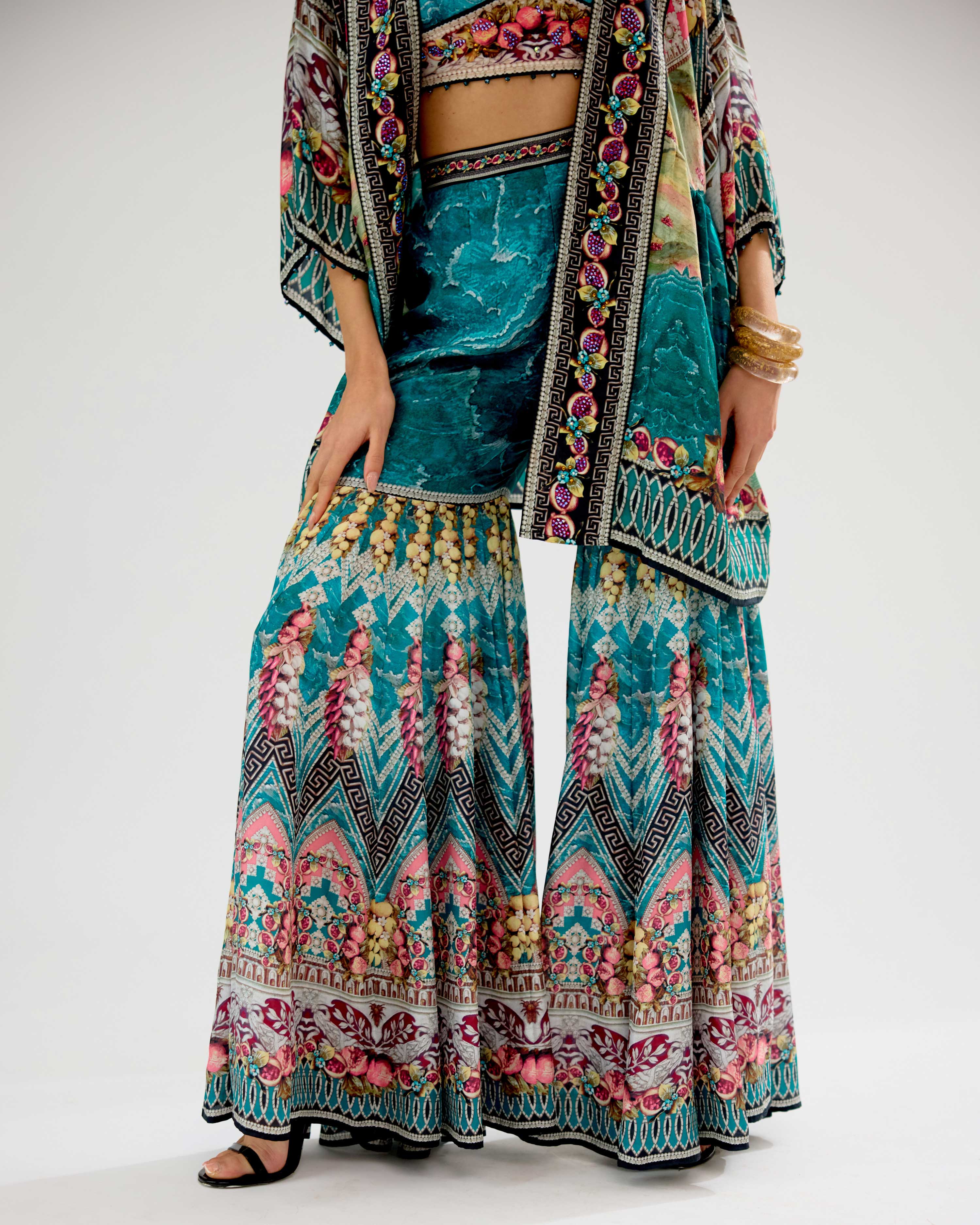 Orvieto : Kasheen/Sharara - Teal/Black