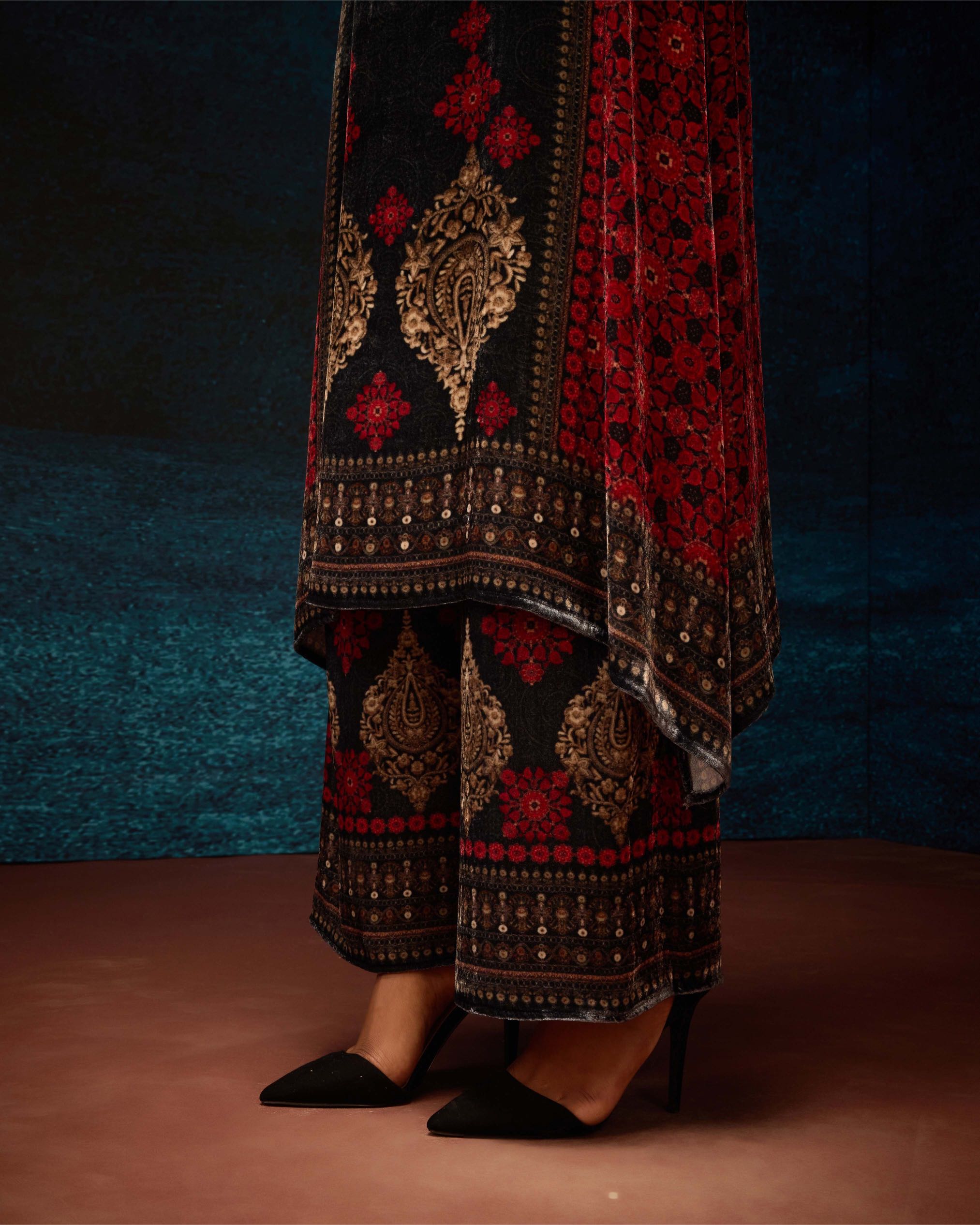 Ajrakh : Zeynep - Red/Black
