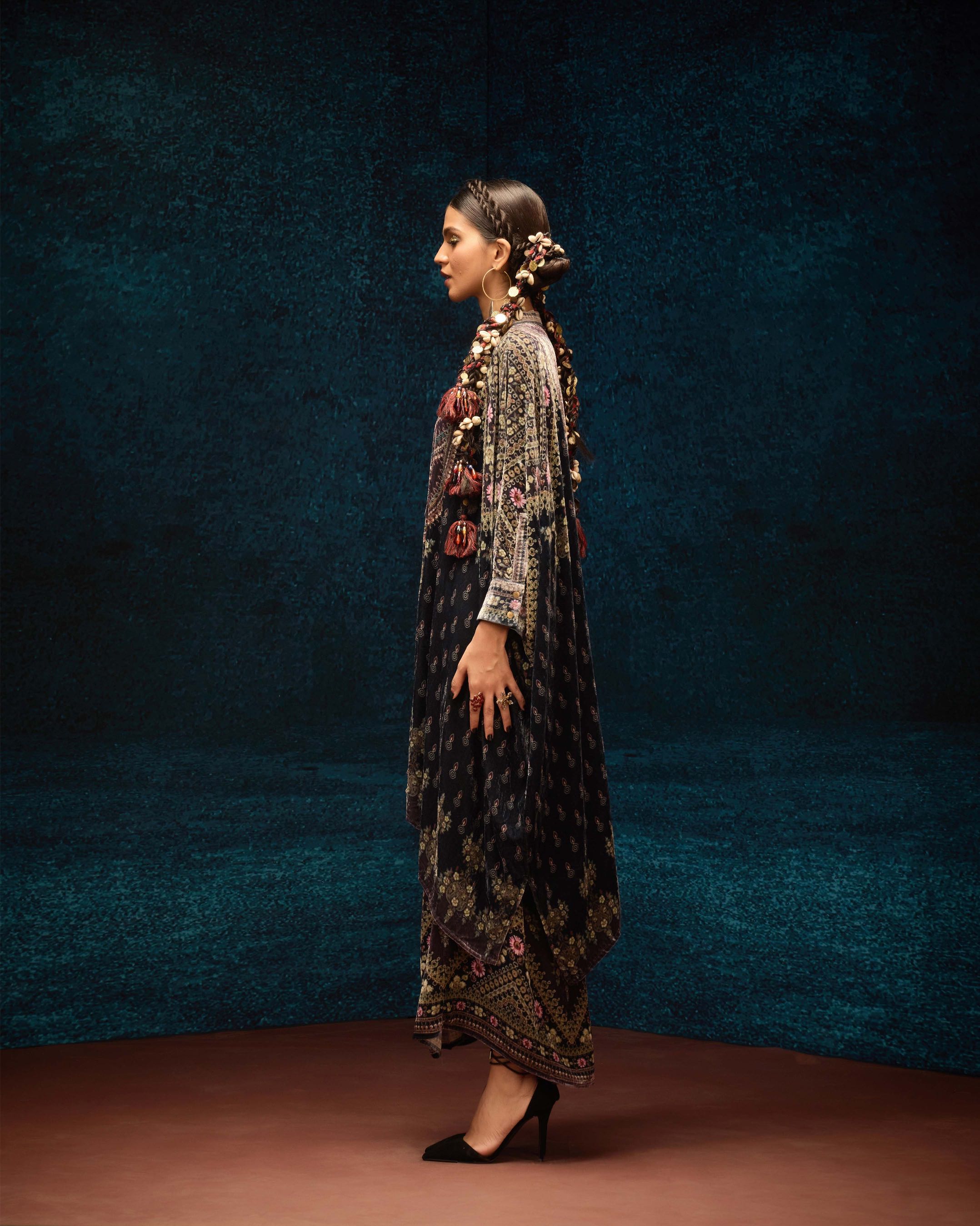 Ajrakh : Dakota - Black/Burgundy