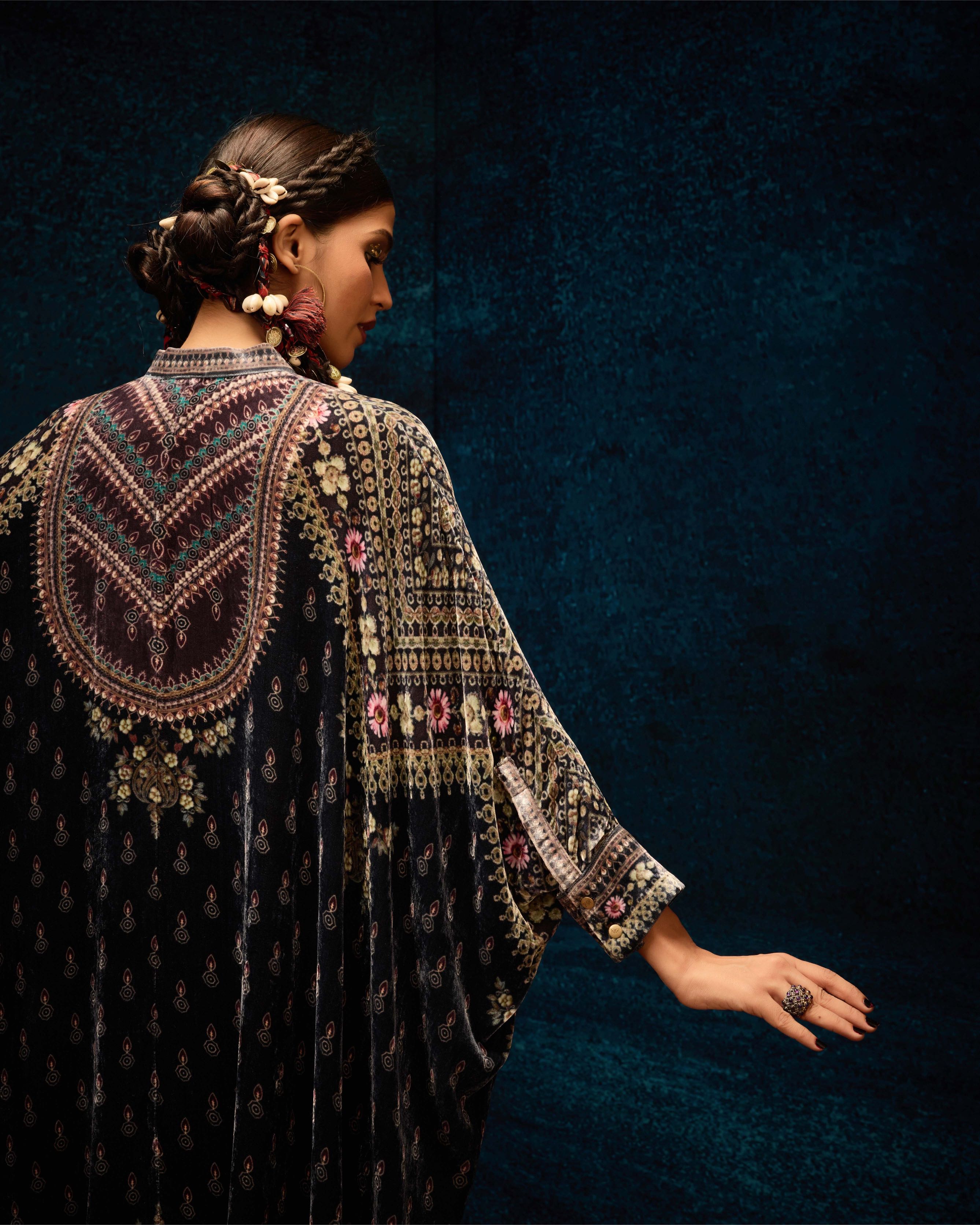 Ajrakh : Dakota - Black/Burgundy