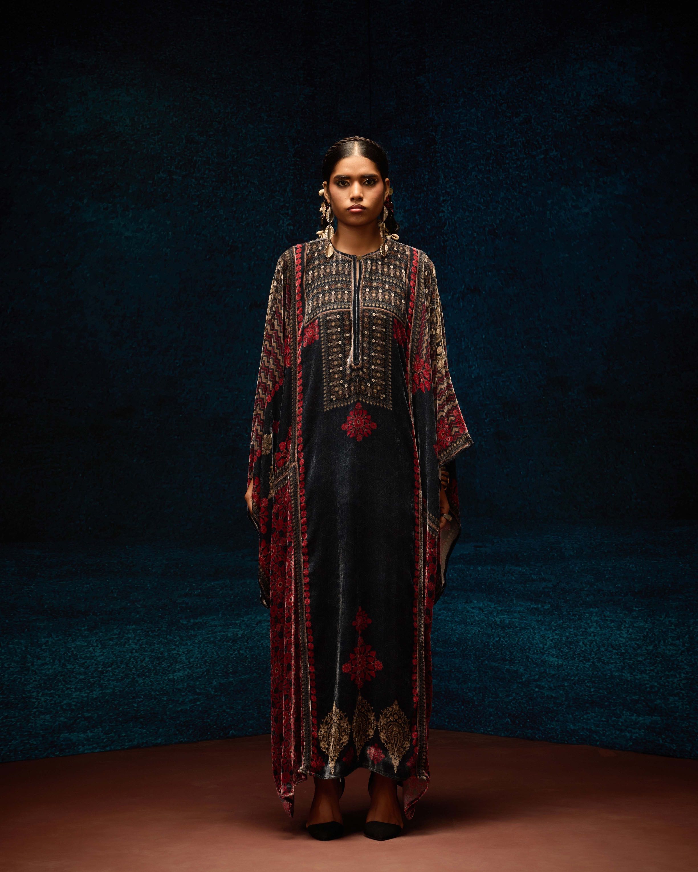 Ajrakh : Beatrice - Red/Black