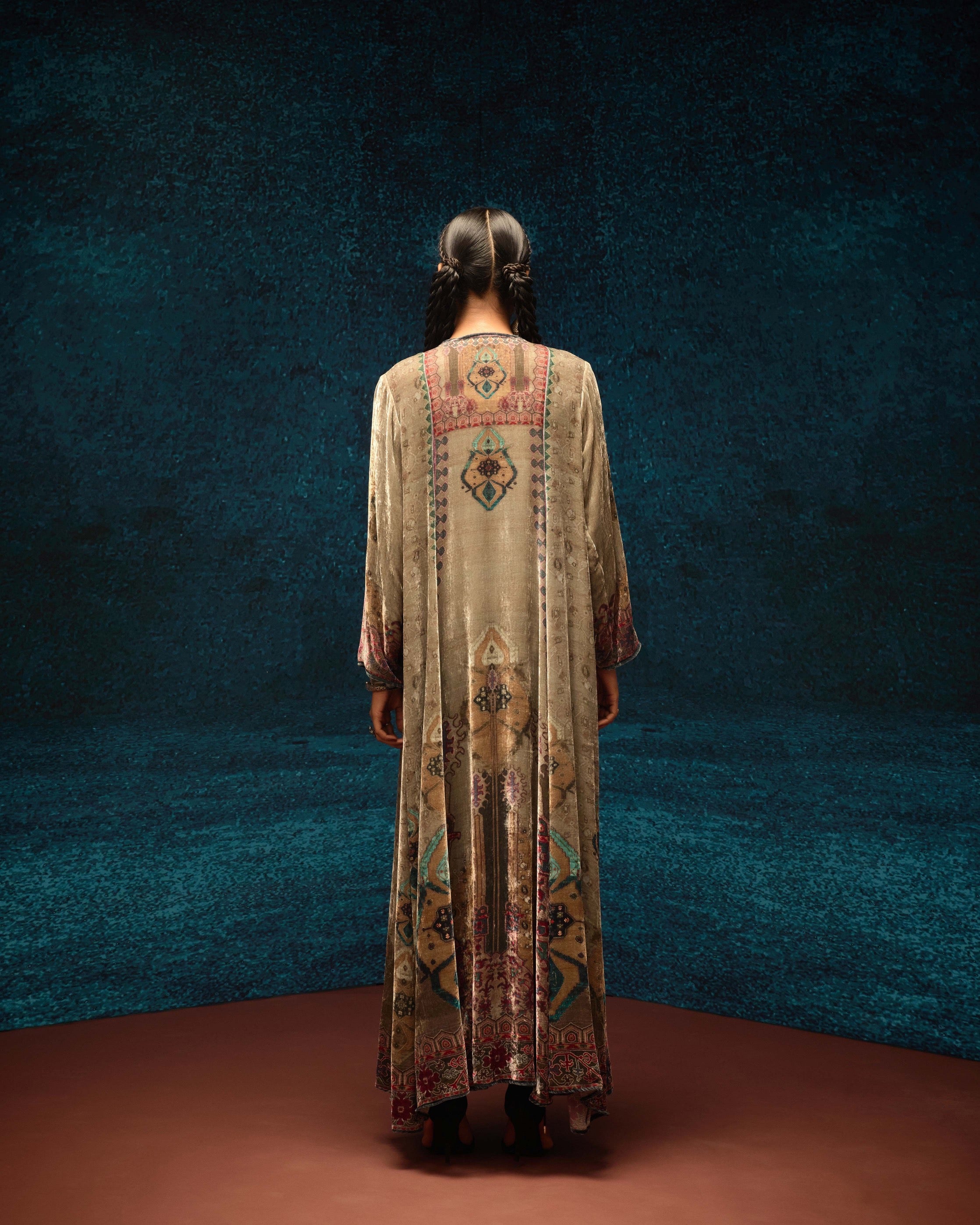 Ajrakh/Shiraz : Anisha - Taupe
