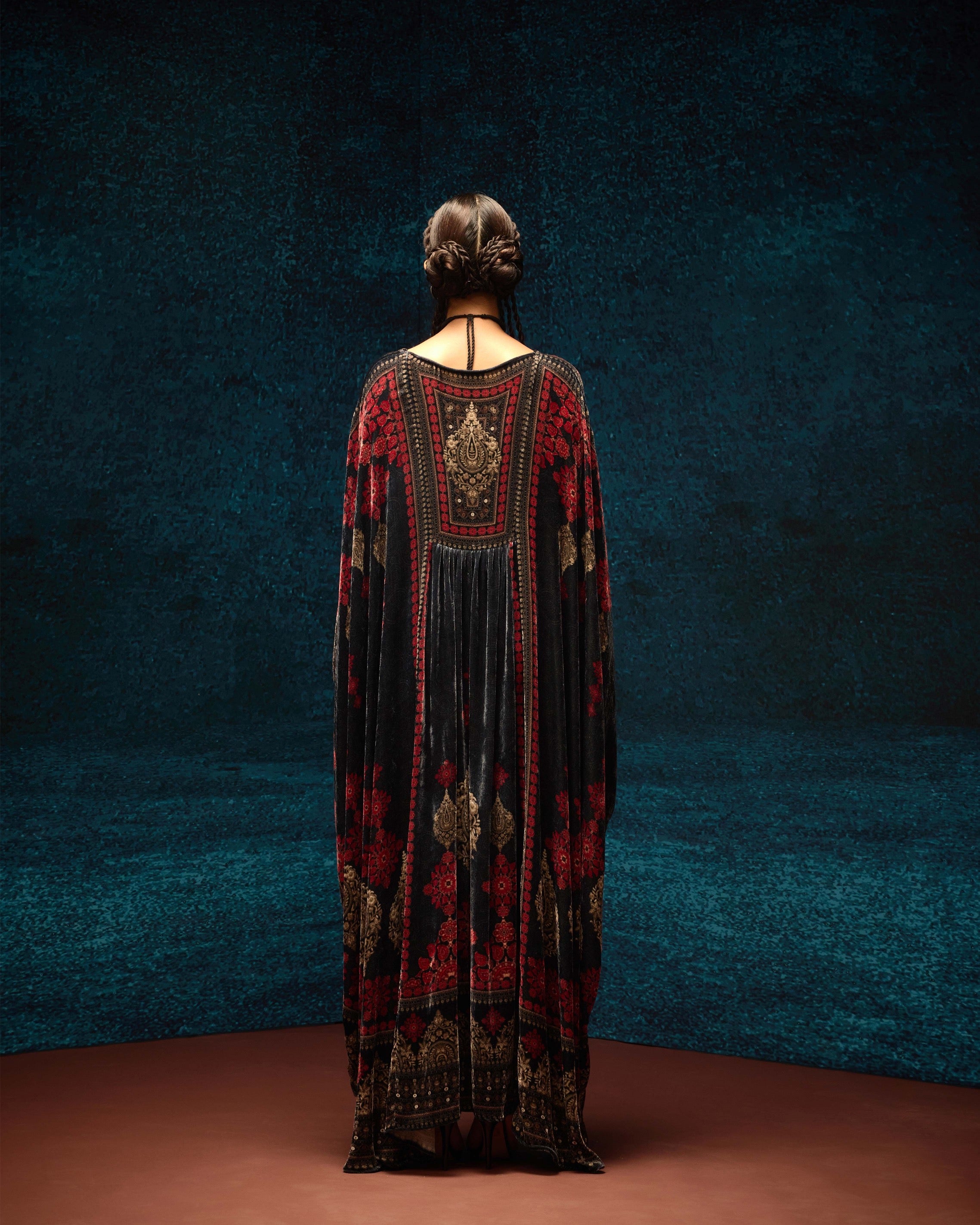Ajrakh: Yolanda - Black/Red