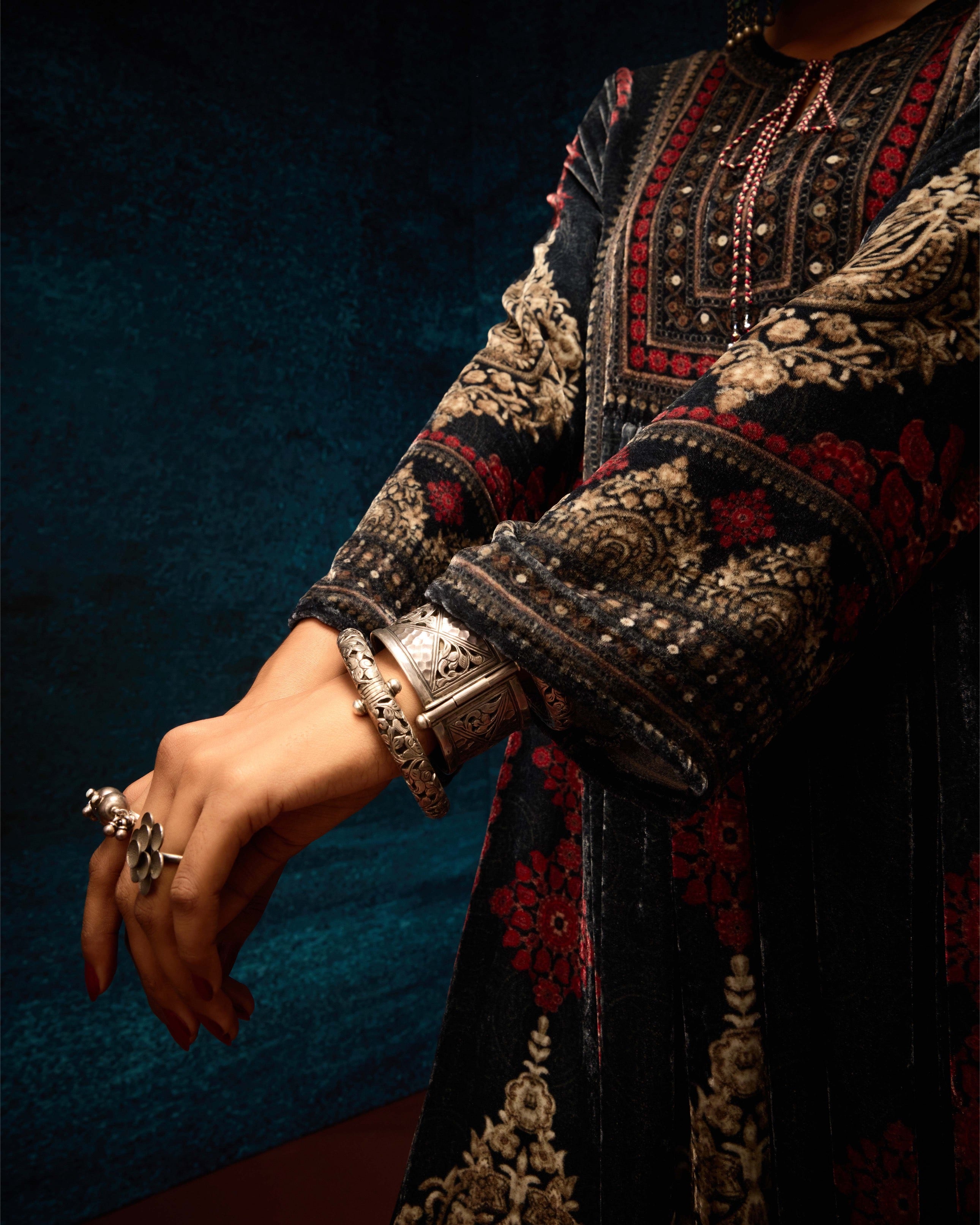 Ajrakh : Anisha - Black/Red