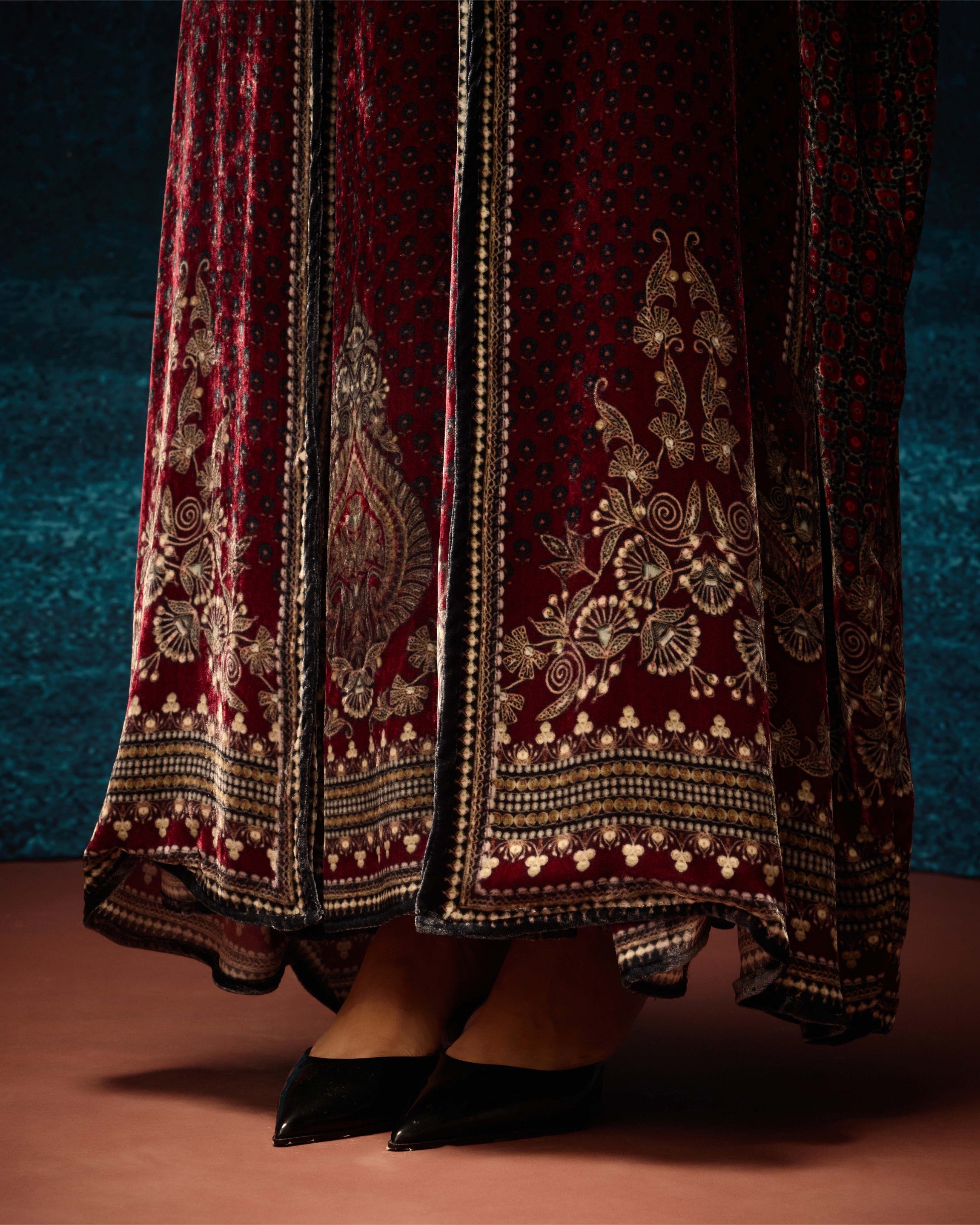 Ajrakh : Abaya - Red