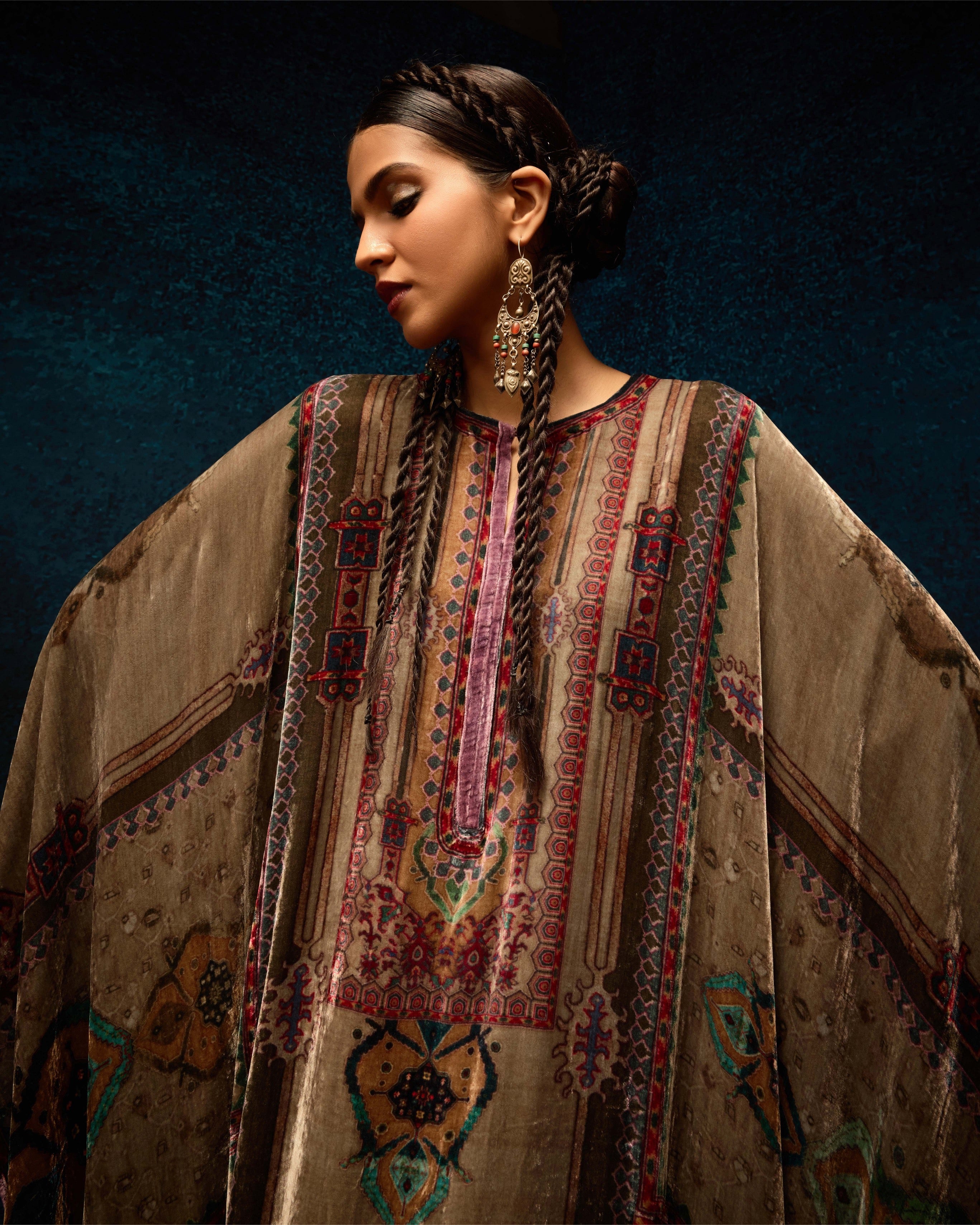 Ajrakh/Shiraz : Beatrice - Taupe