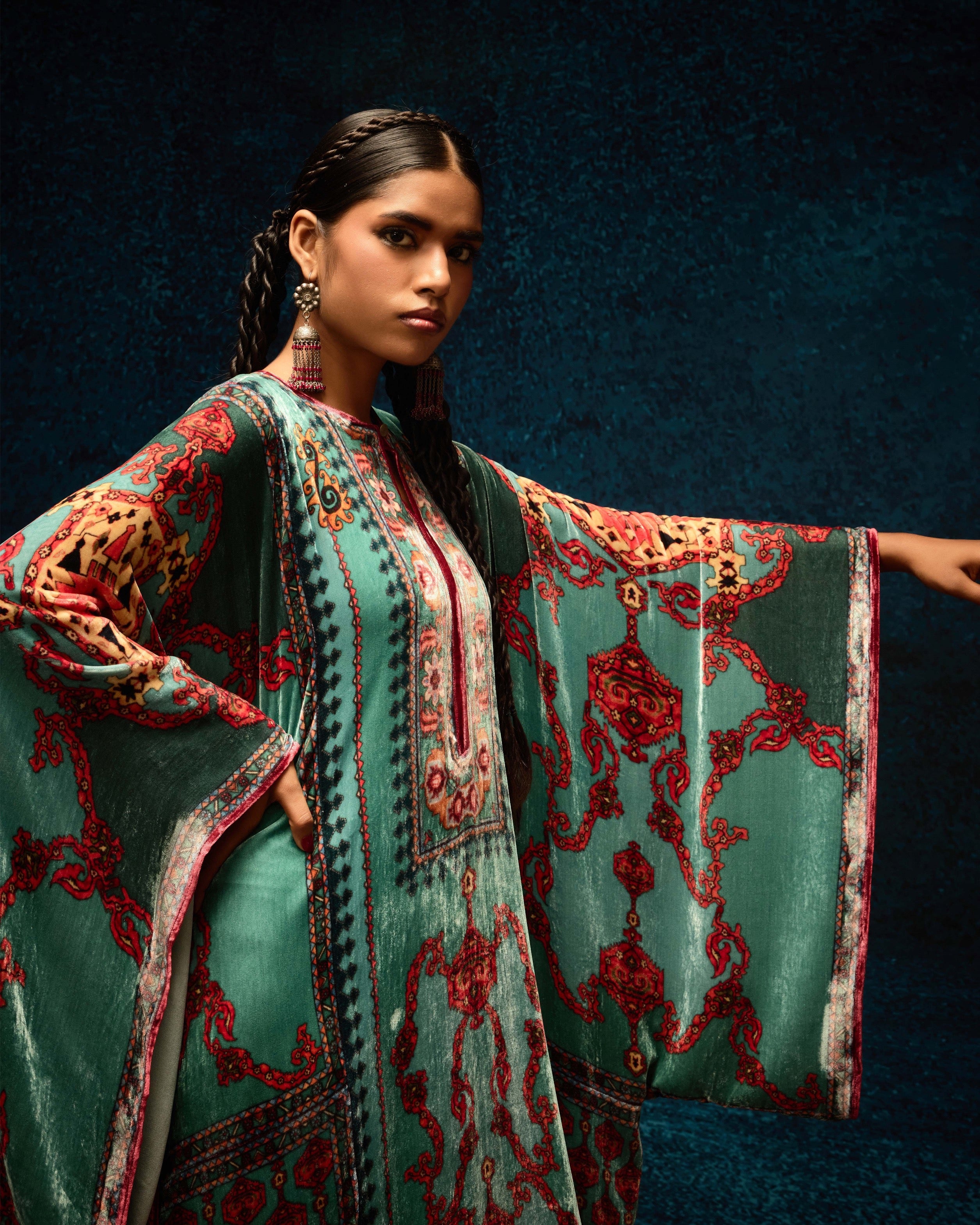 Ajrakh/Shiraz : Beatrice - Aqua