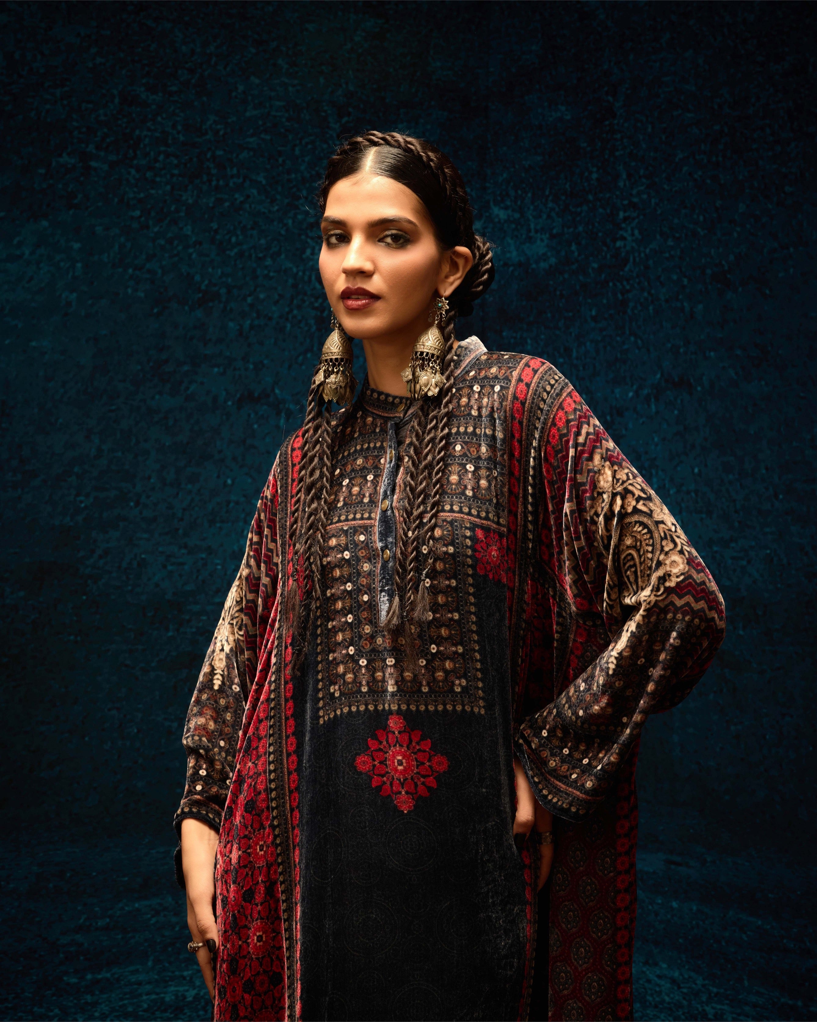 Ajrakh : Ghazala - Black/Red