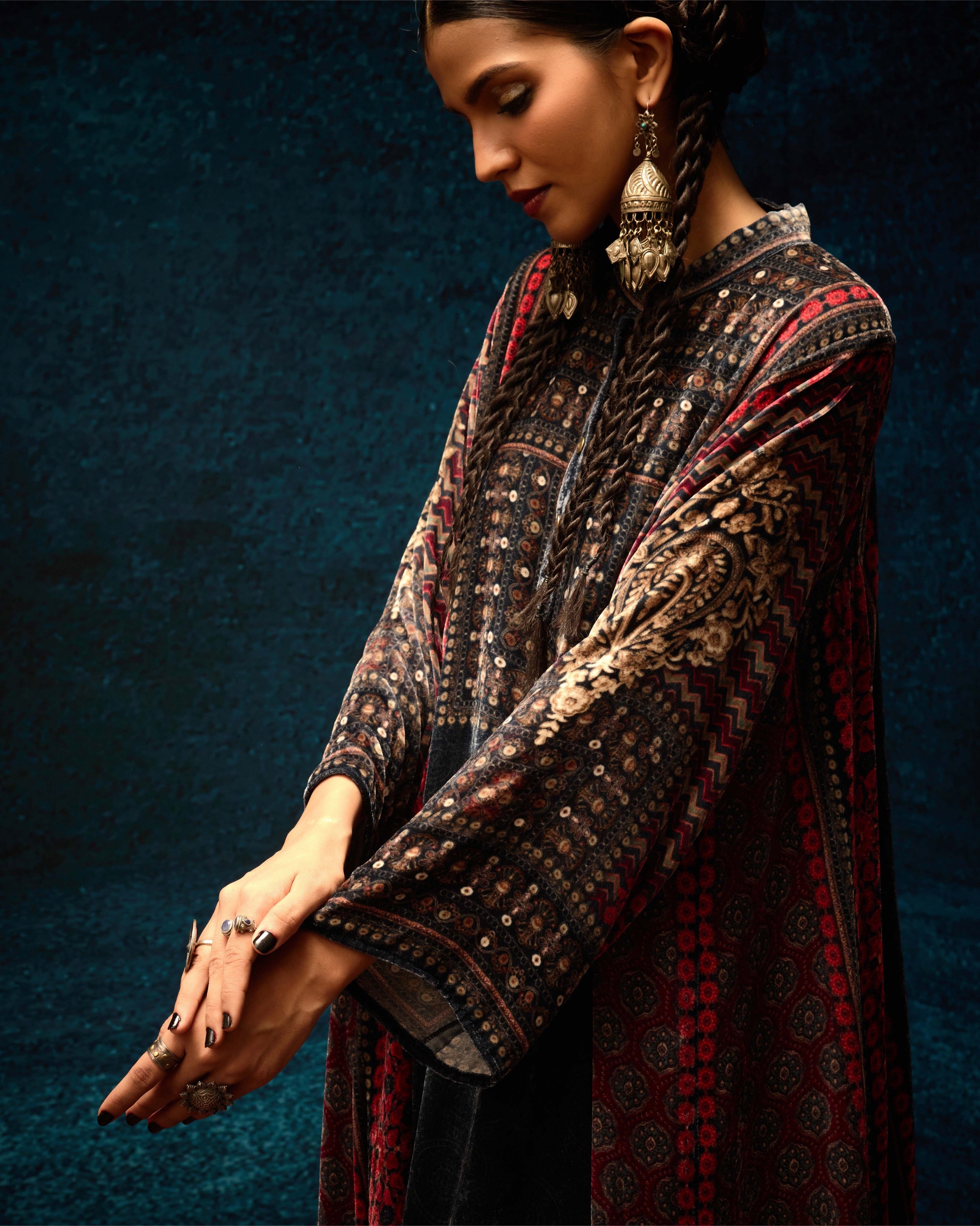 Ajrakh : Ghazala - Black/Red