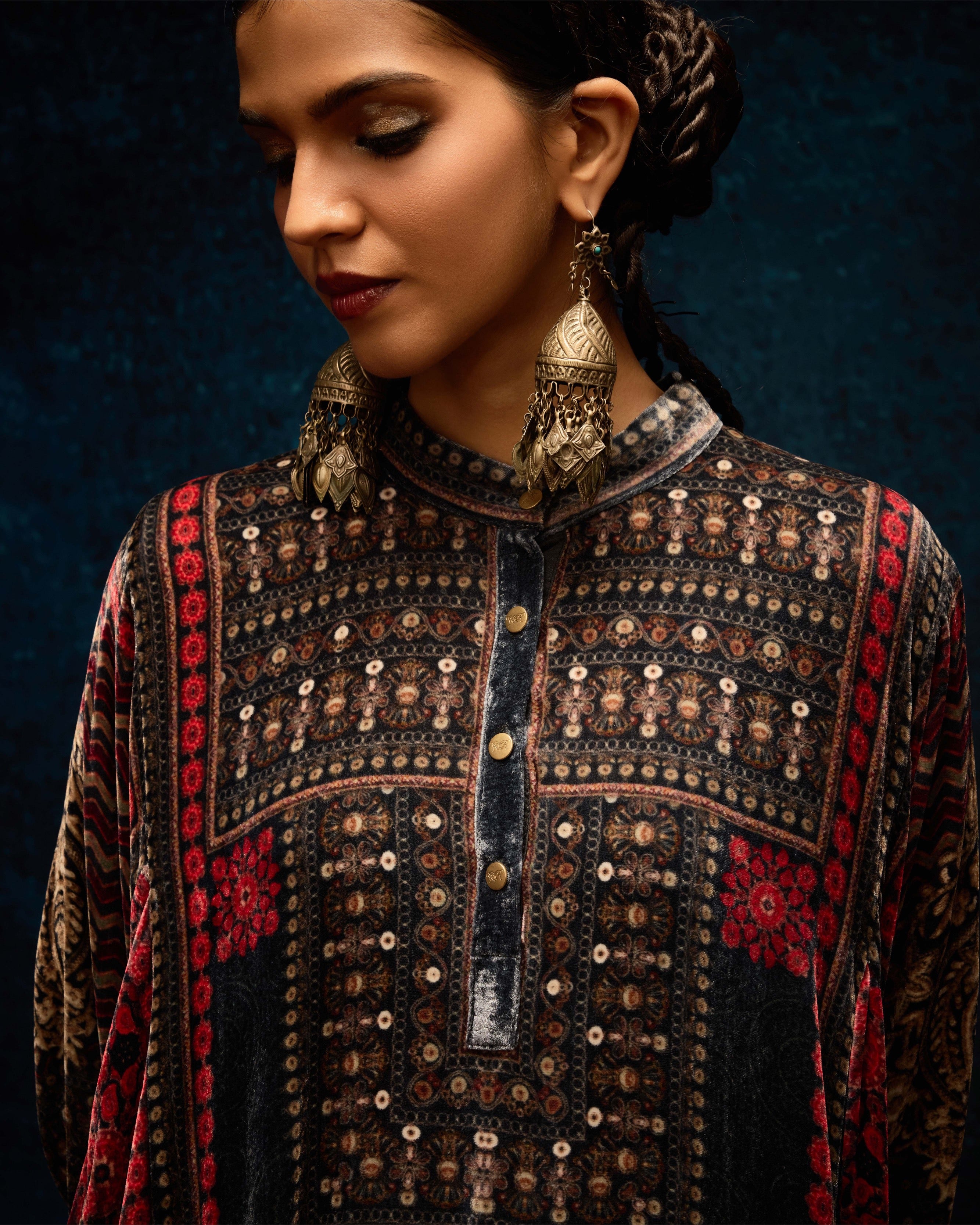 Ajrakh : Ghazala - Black/Red