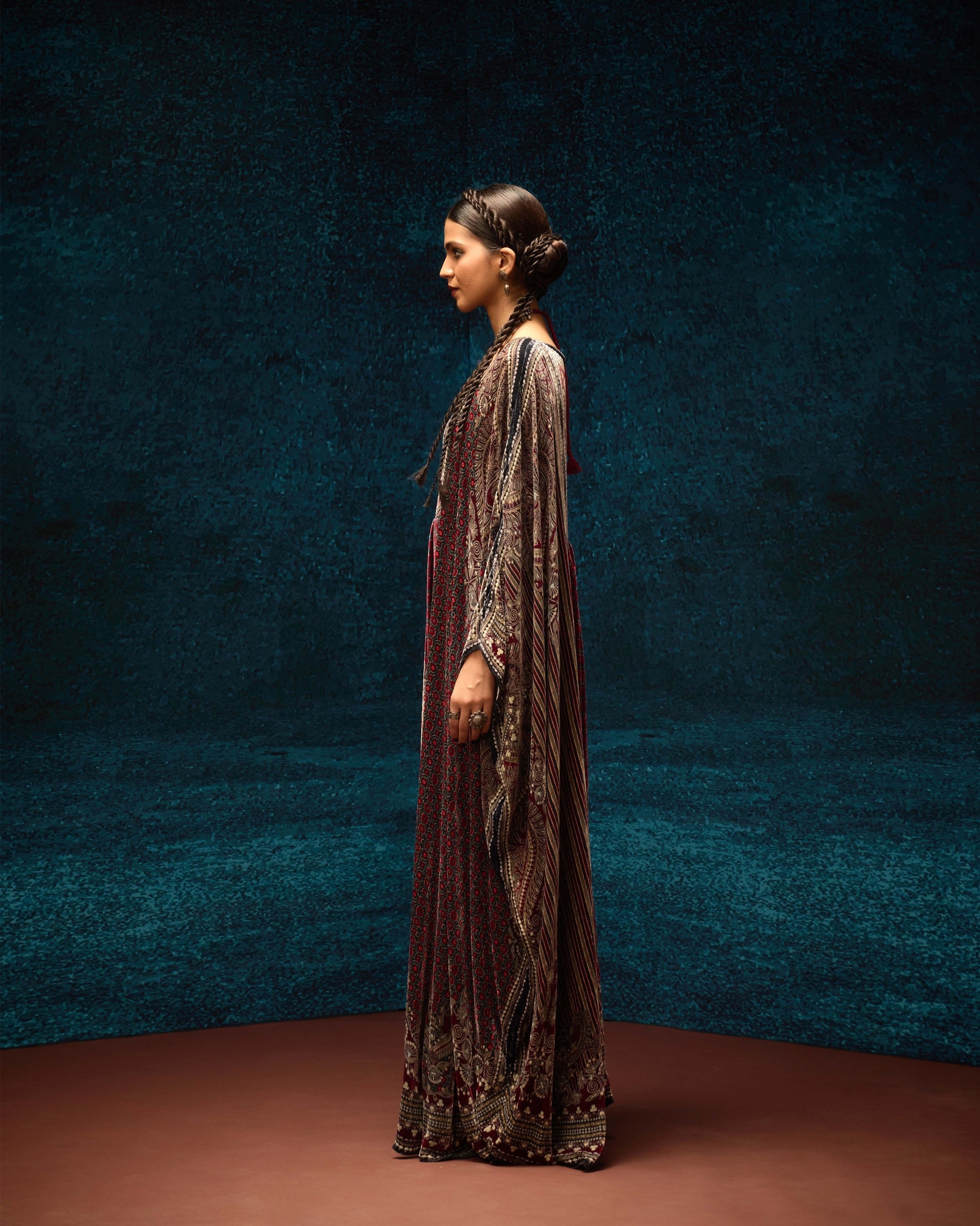 Ajrakh/Shiraz : Yolanda - Maroon