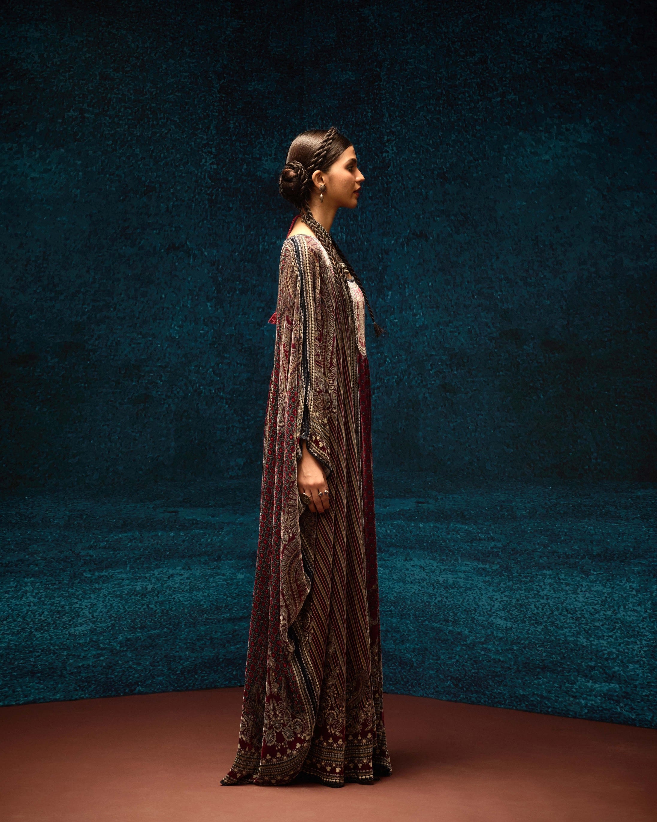 Ajrakh/Shiraz : Yolanda - Maroon