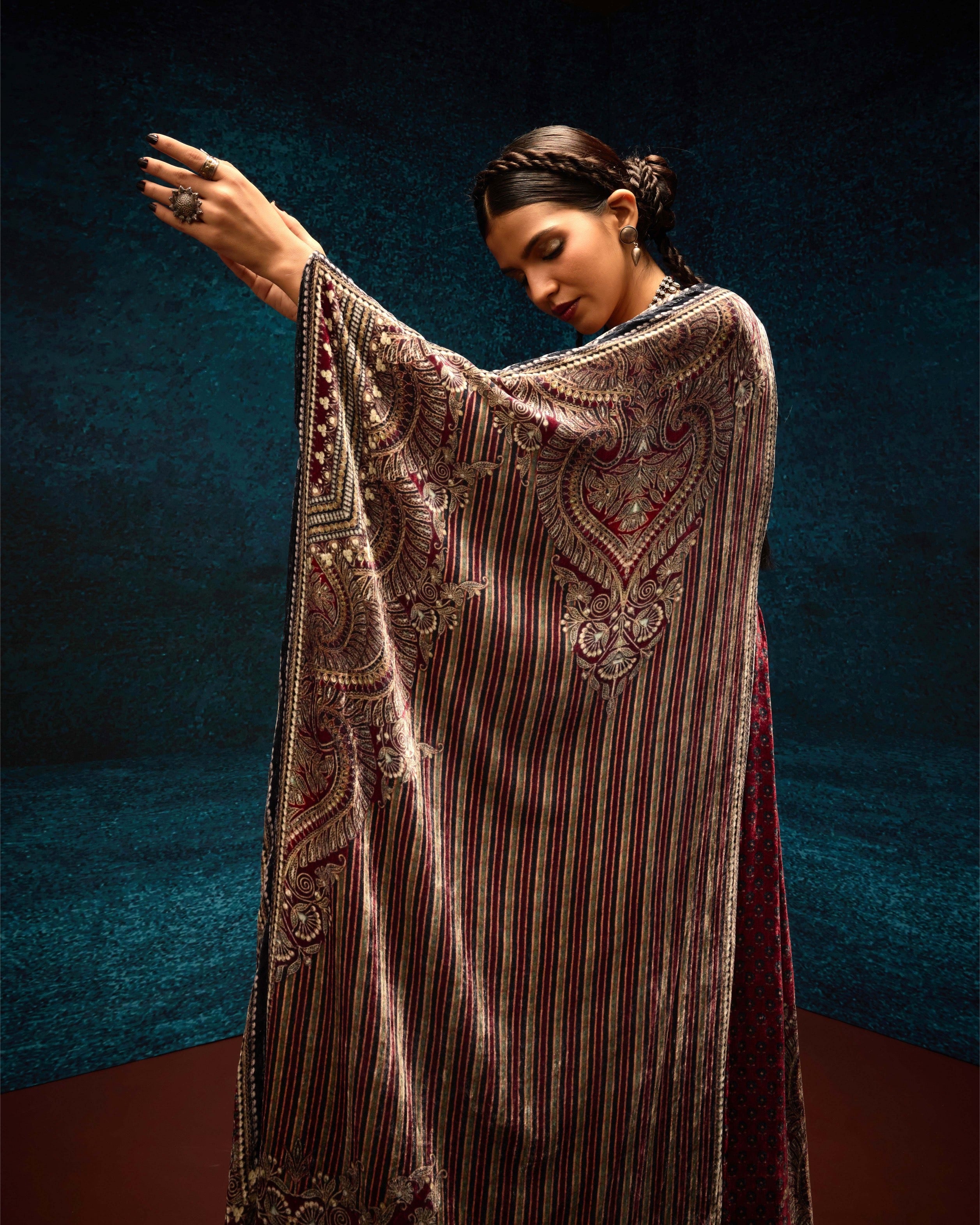 Ajrakh/Shiraz : Yolanda - Maroon
