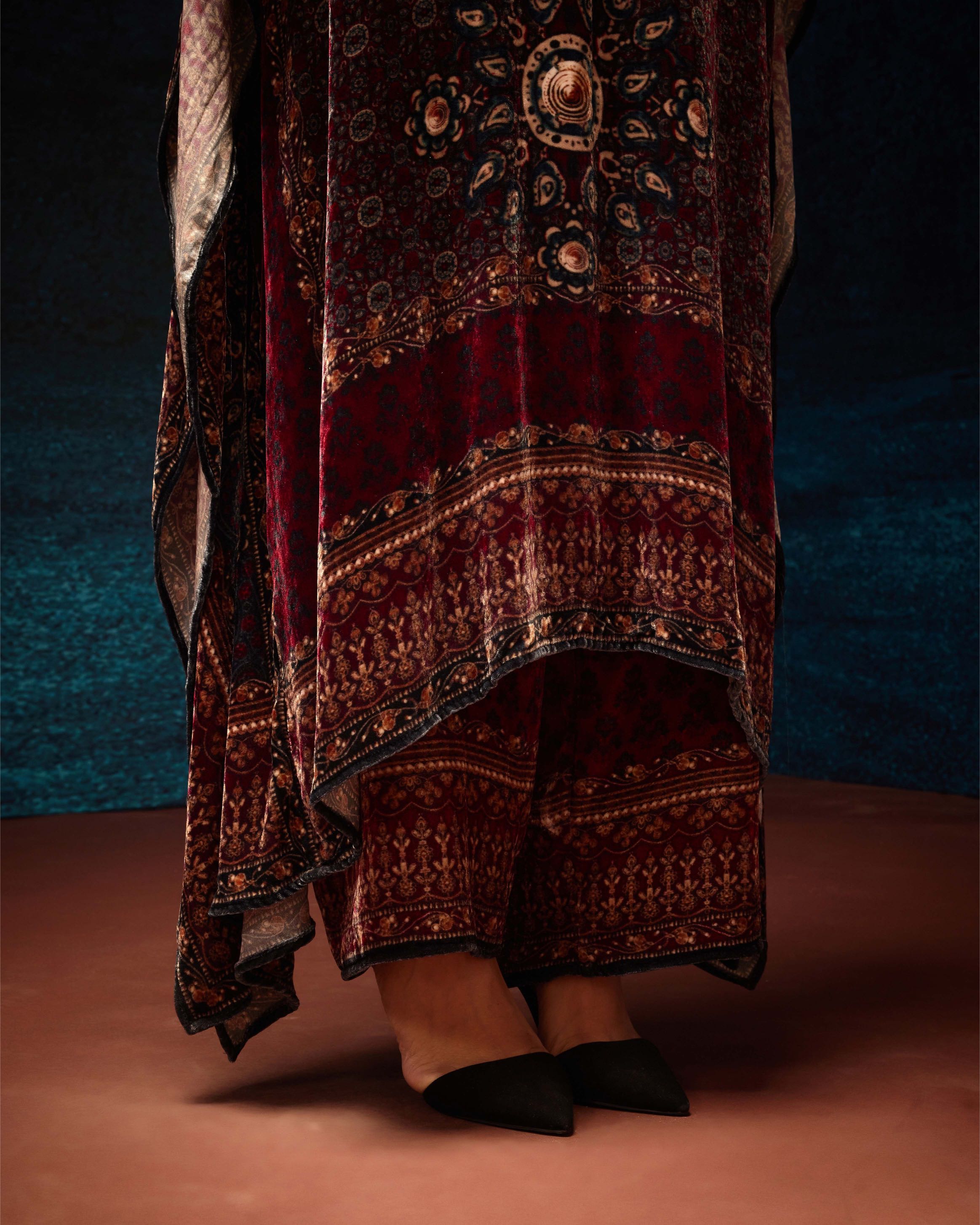 Ajrakh : Sharifa - Maroon