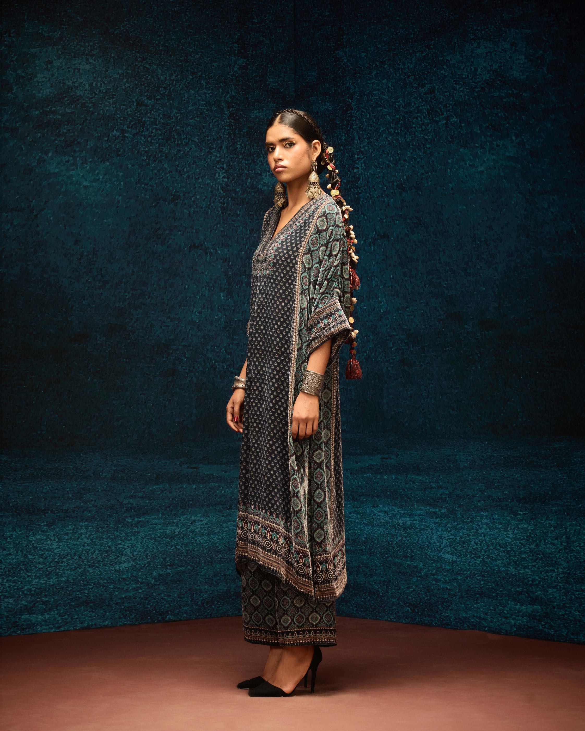 Ajrakh : Banera - Black