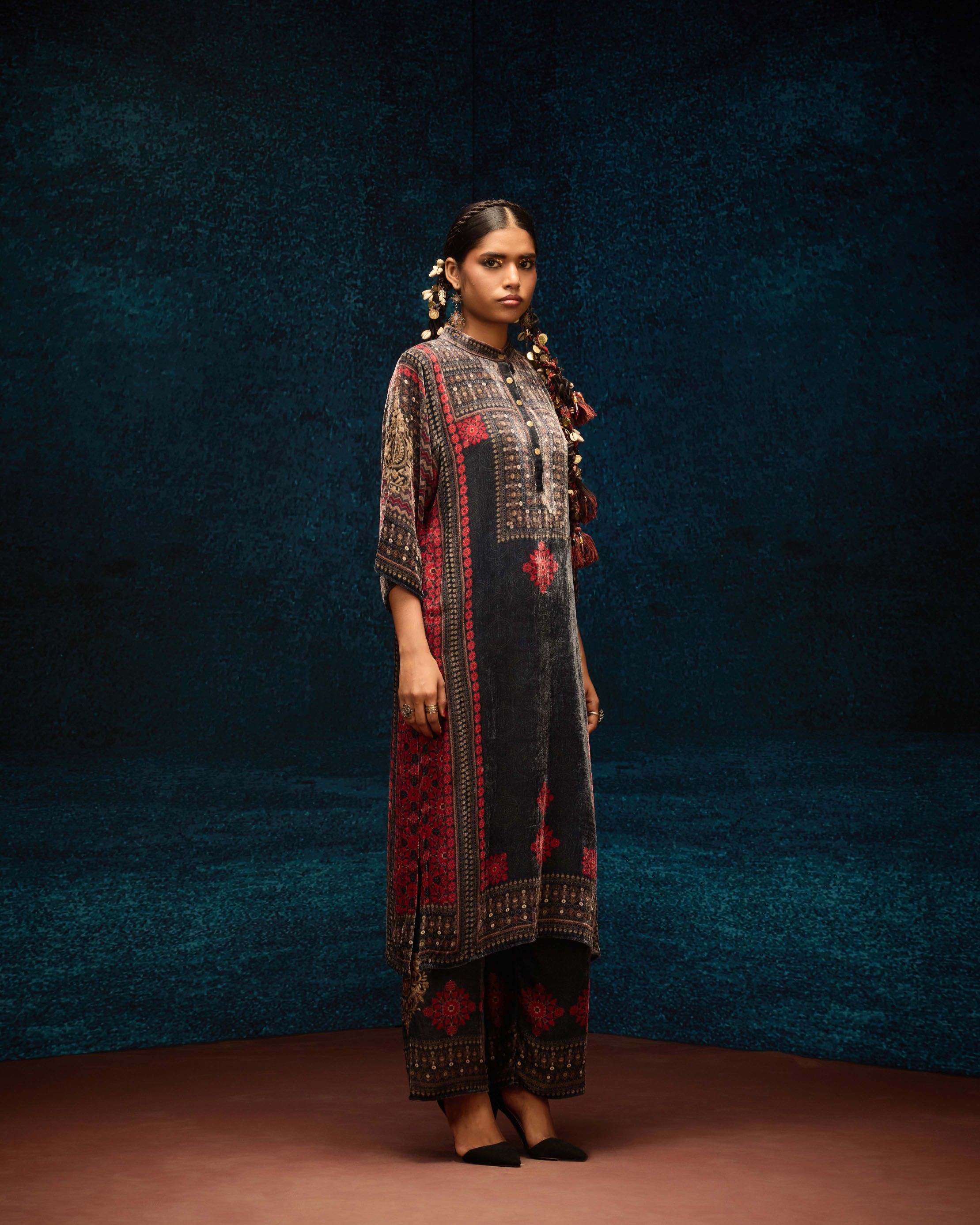 Ajrakh : Ghazala - Red/Black