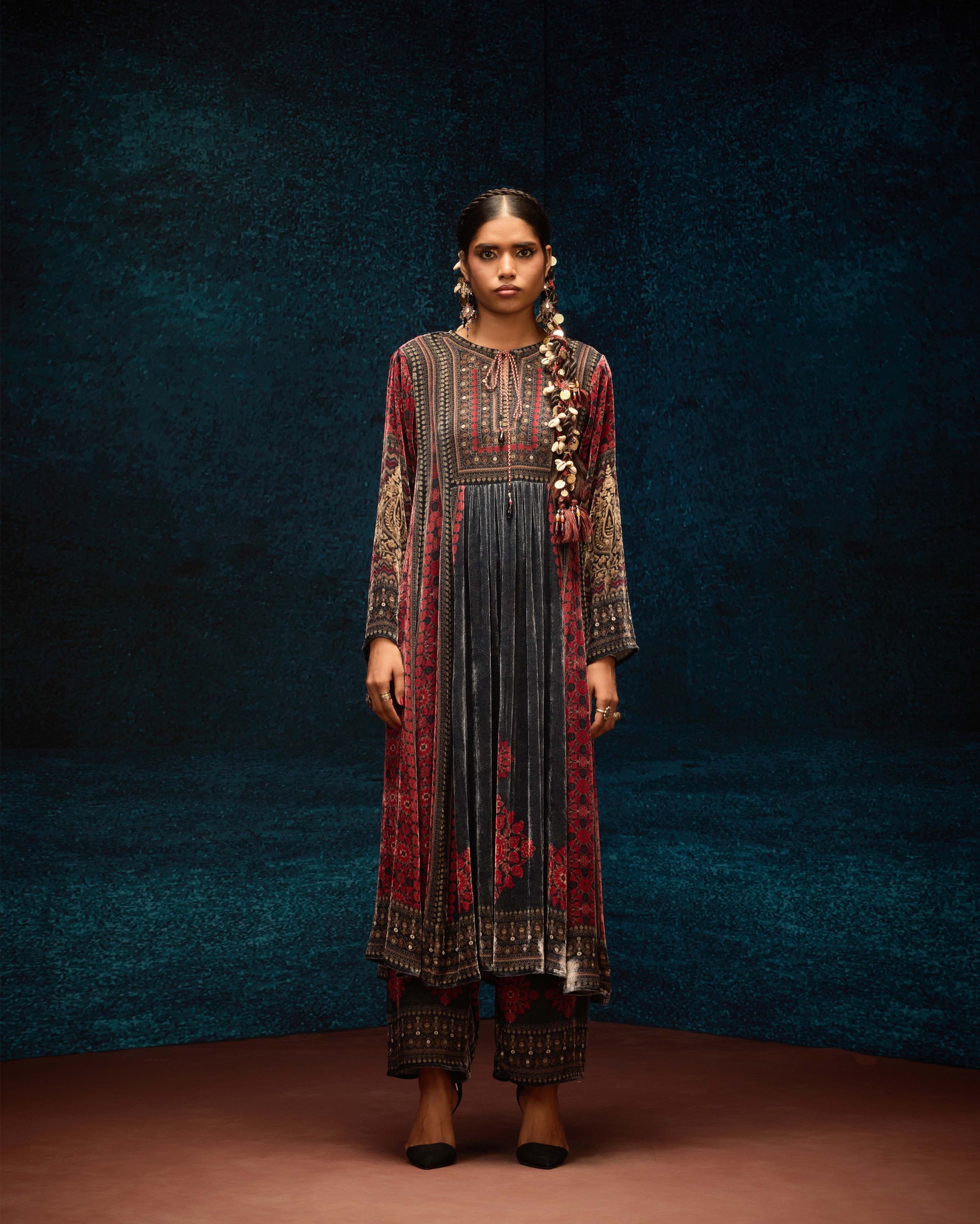 Ajrakh : Anisha - Red/Black