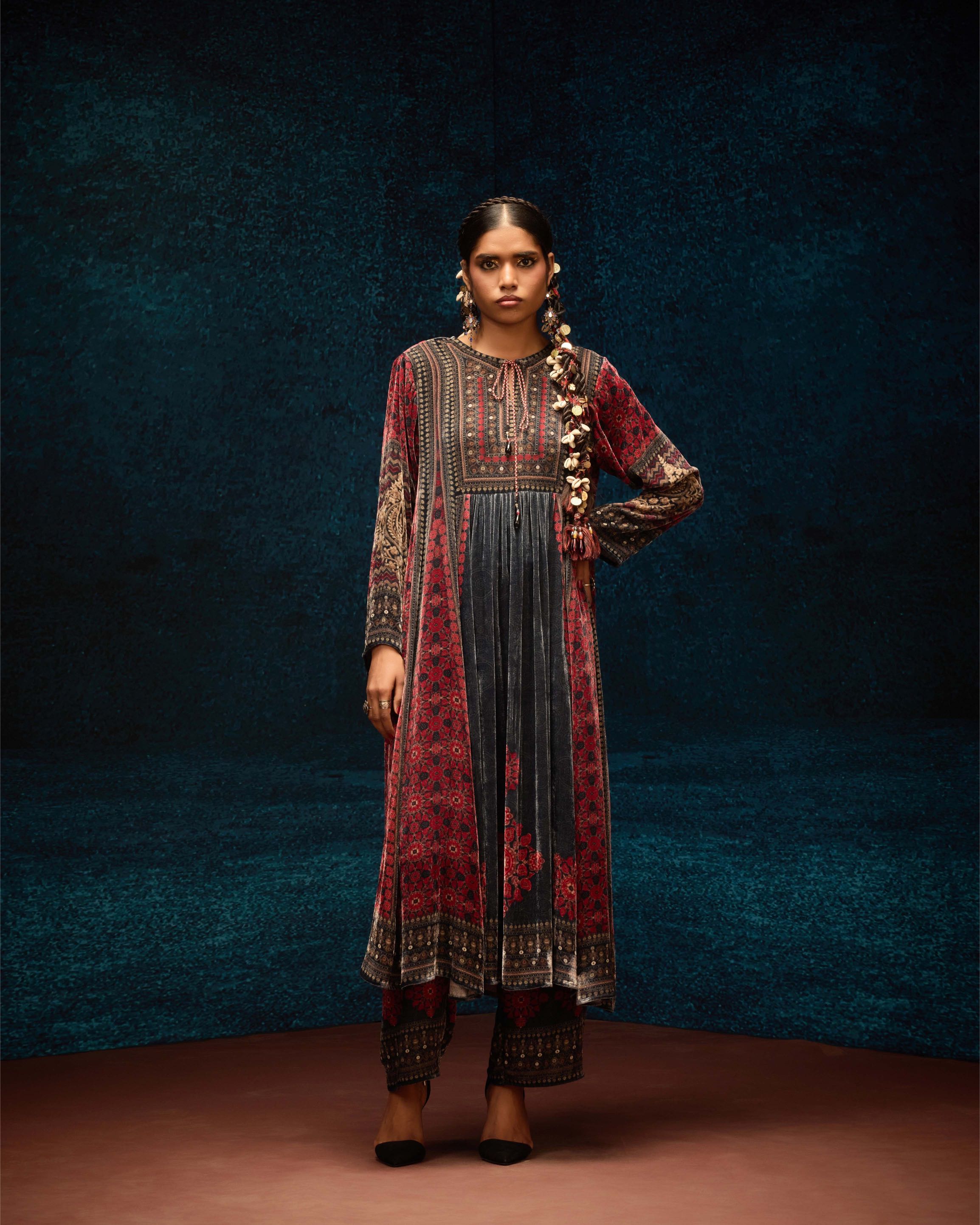 Ajrakh : Anisha - Red/Black
