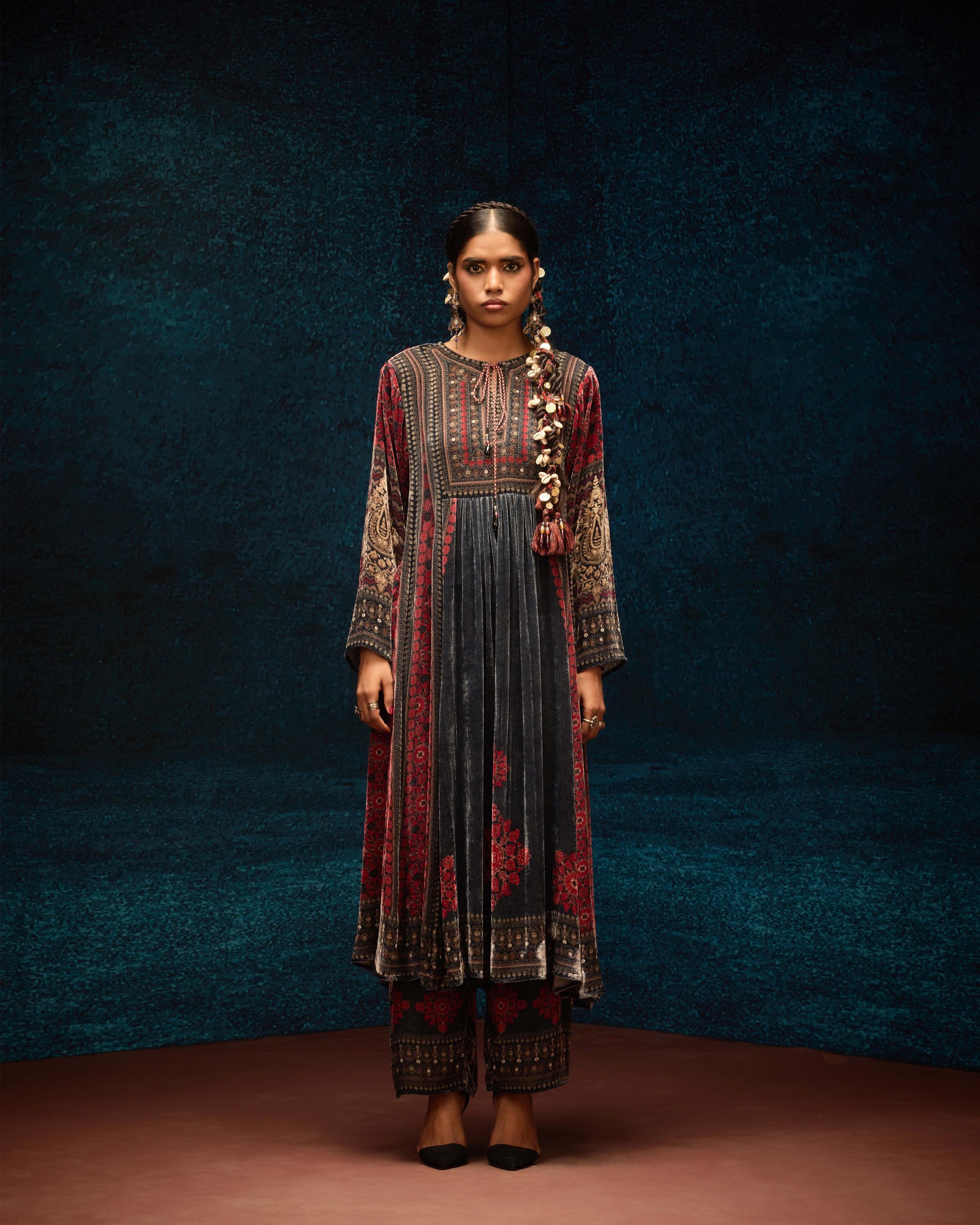 Ajrakh : Anisha - Red/Black