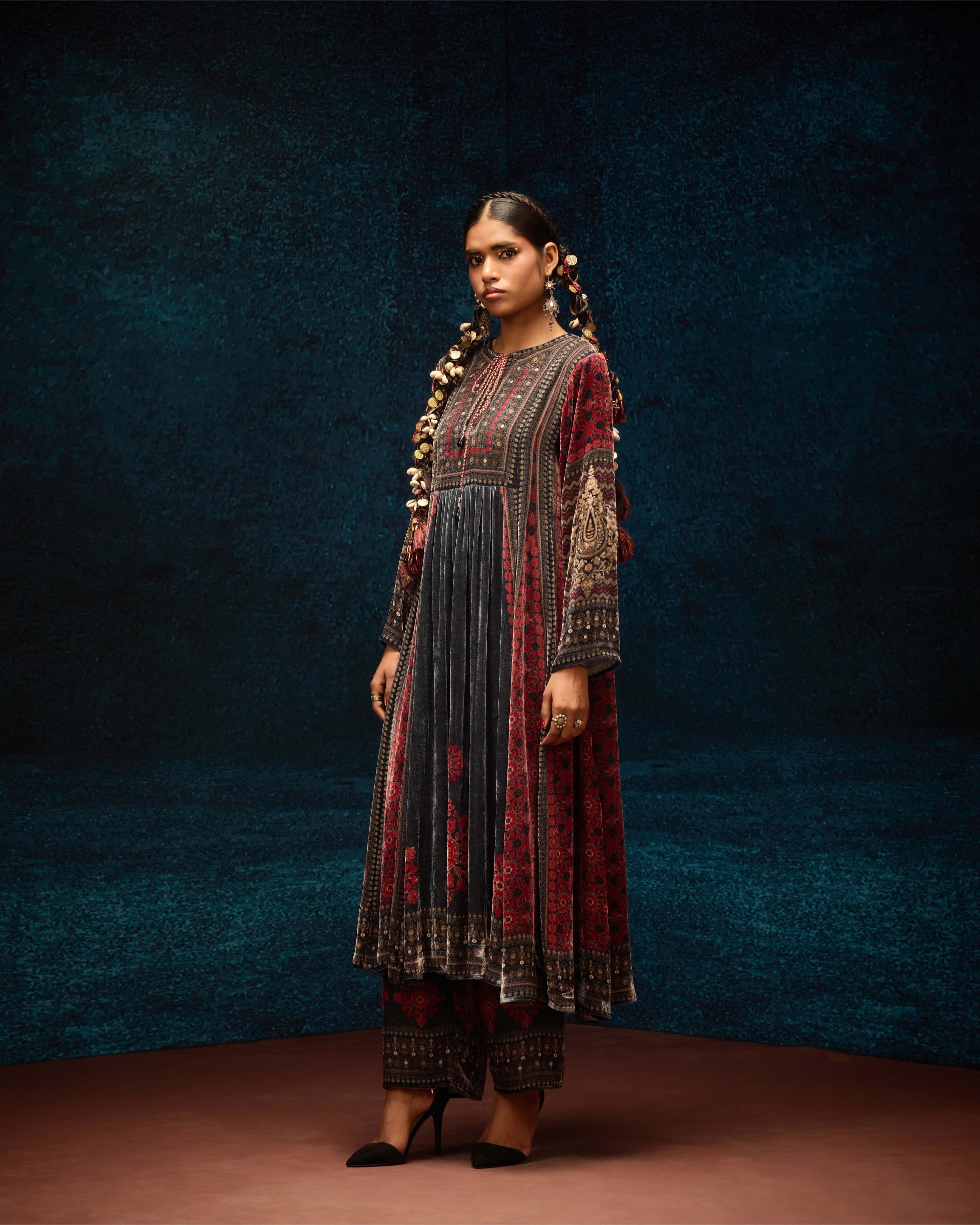 Ajrakh : Anisha - Red/Black