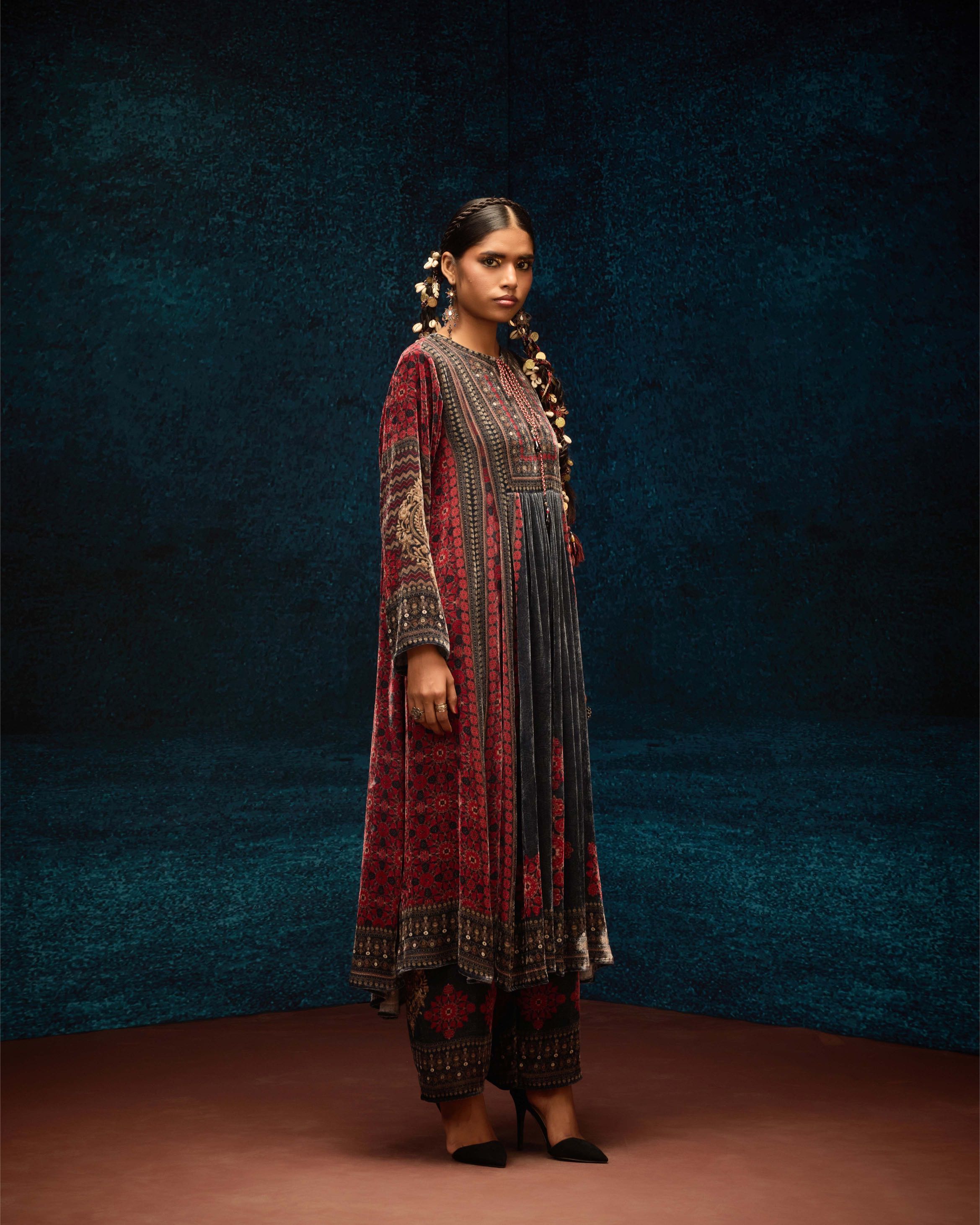 Ajrakh : Anisha - Red/Black