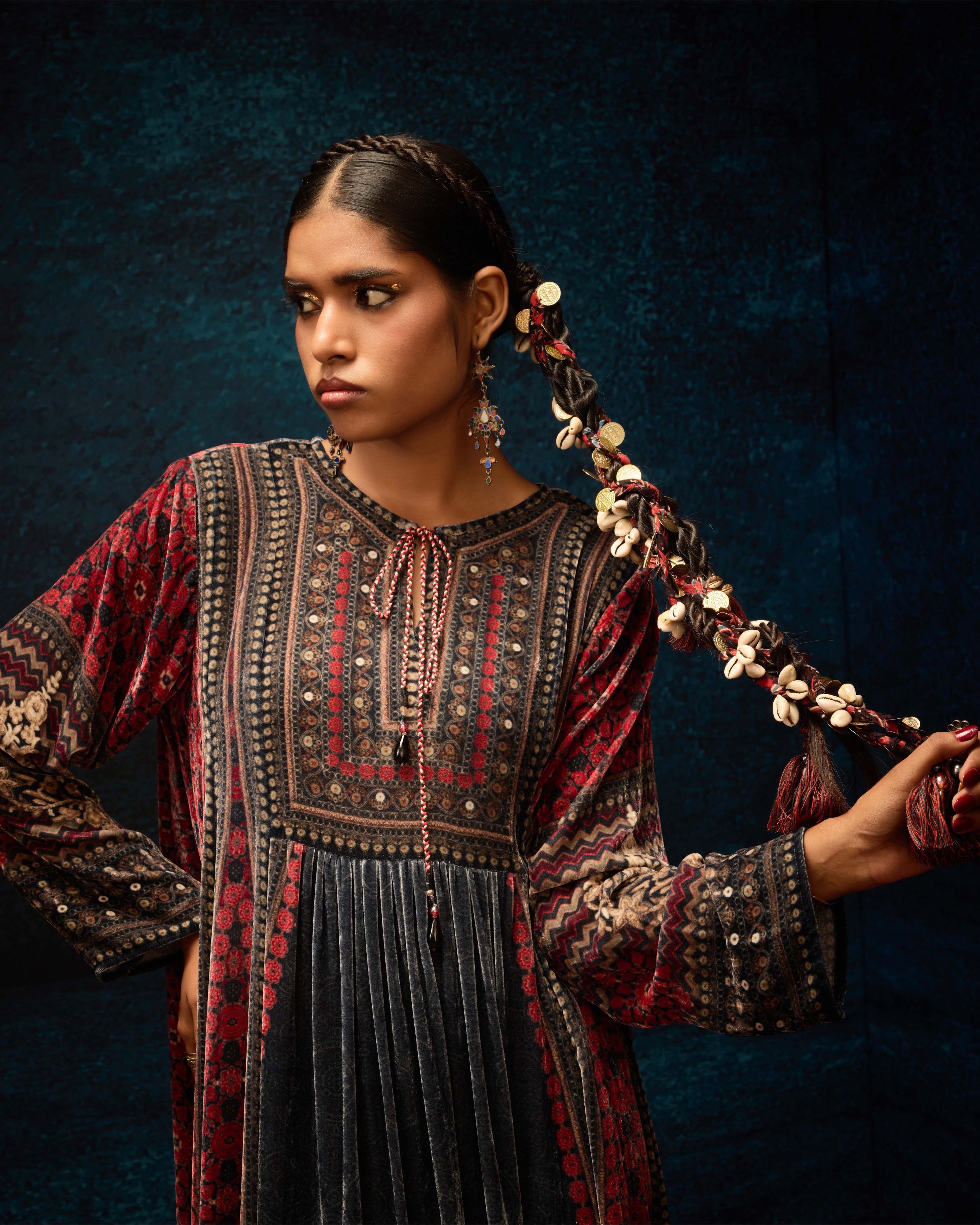 Ajrakh : Anisha - Red/Black