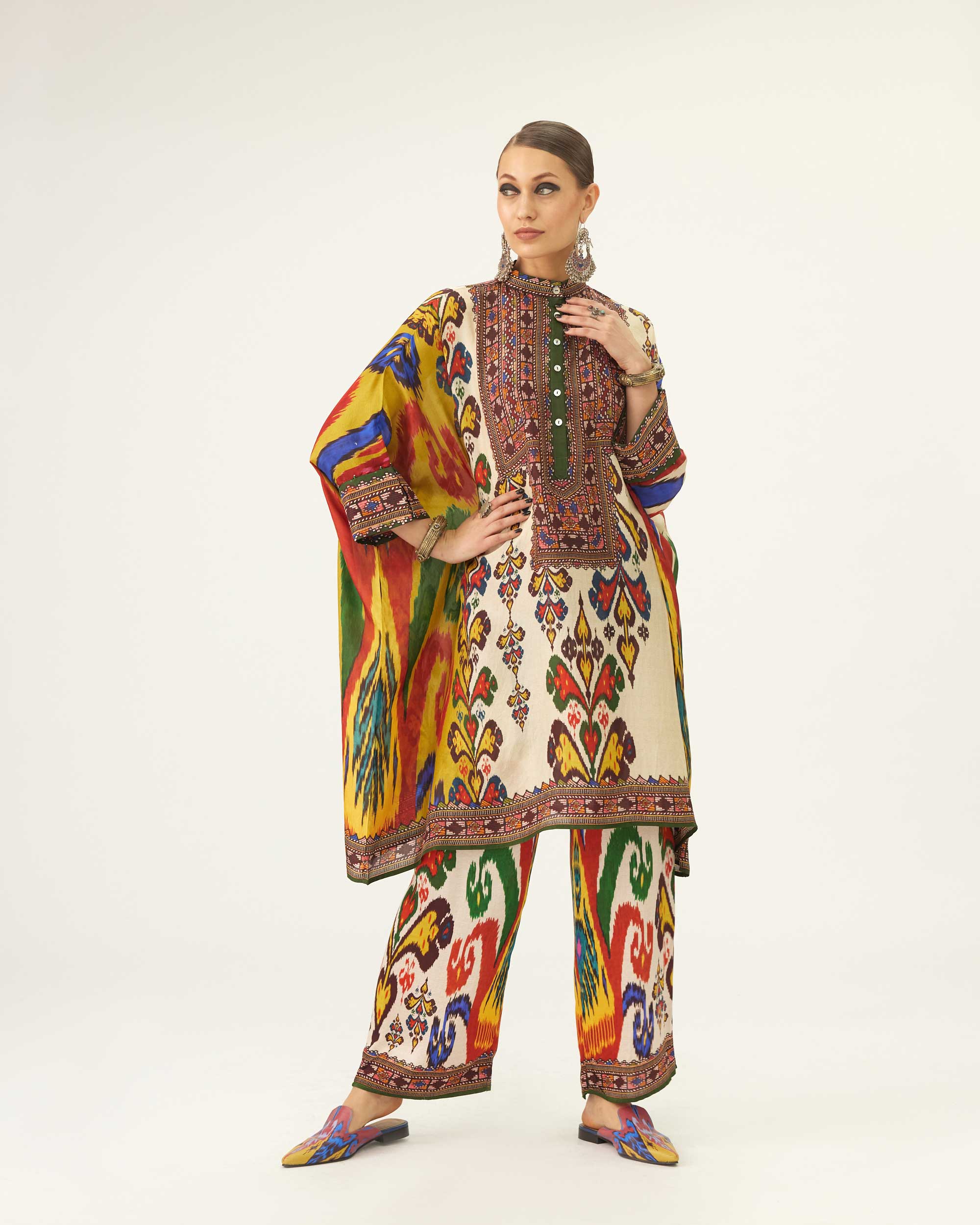 Morocco : Chanel 36" - Multi