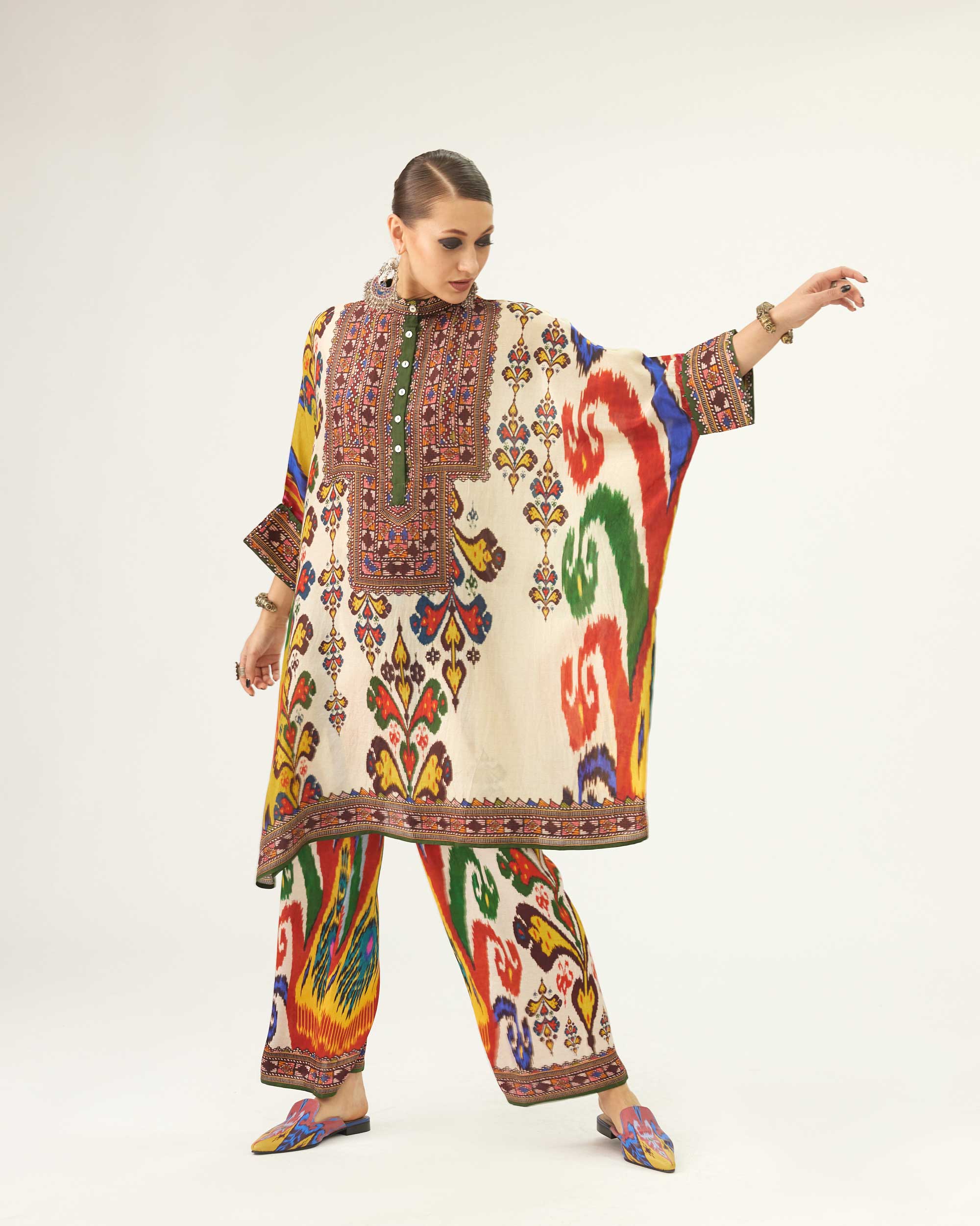 Morocco : Chanel 36" - Multi