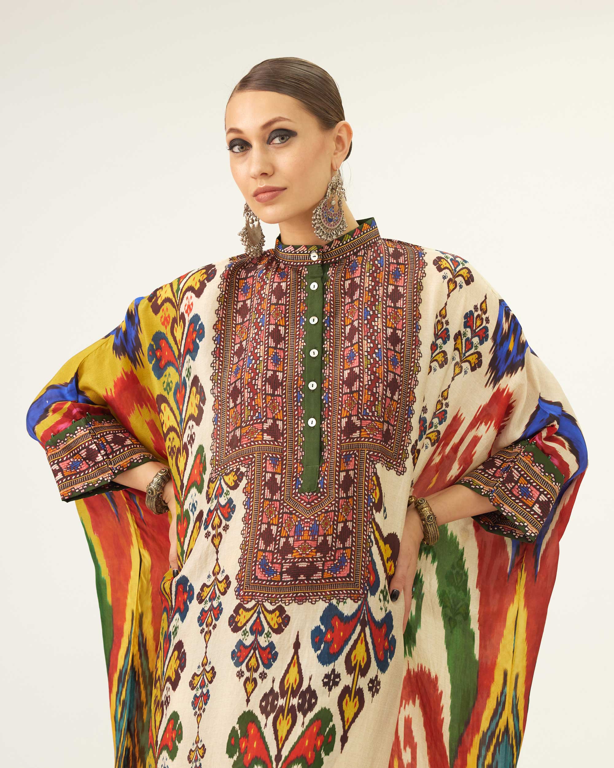 Morocco : Chanel 36" - Multi