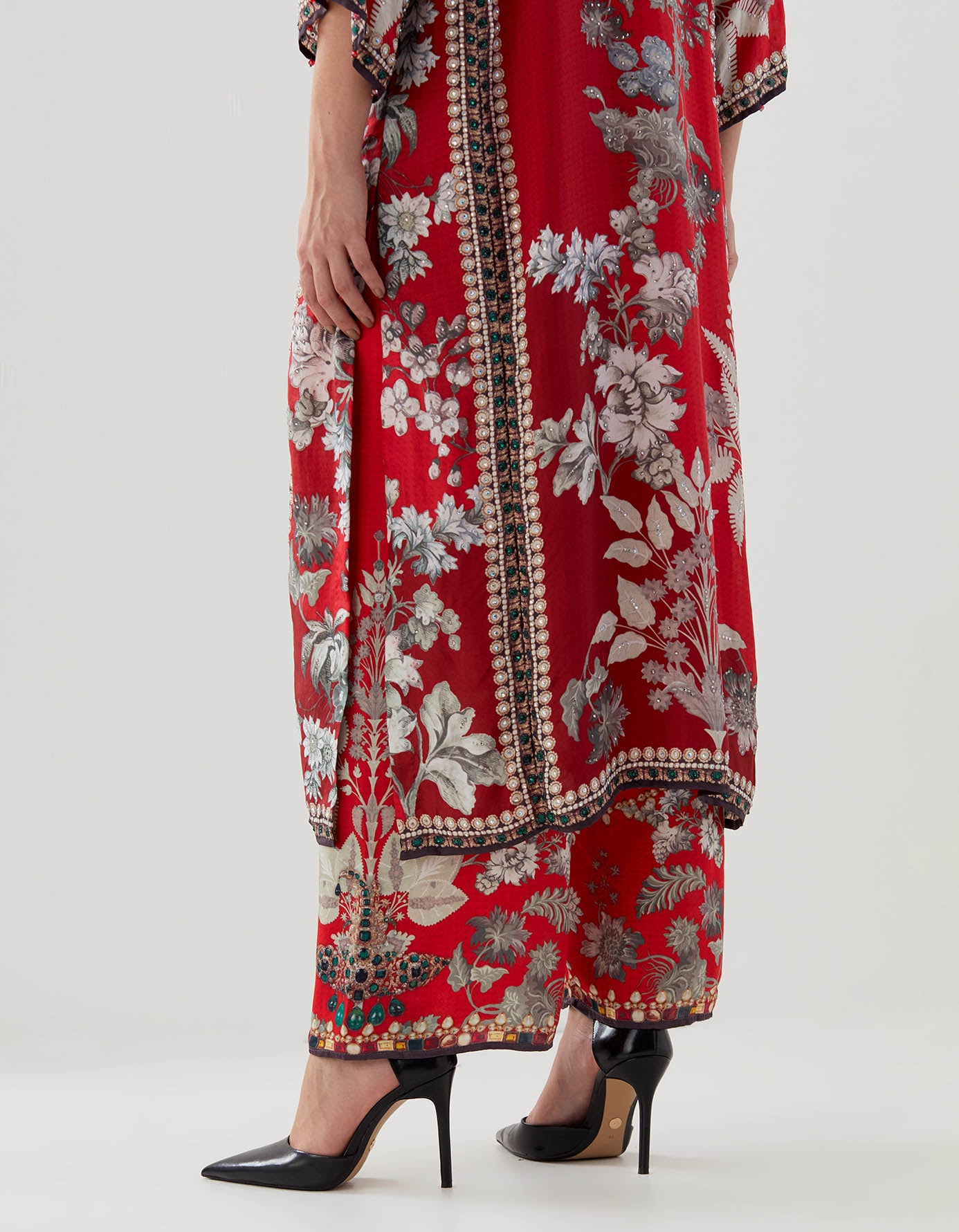 Nizam : Ghazala - Red/Slate
