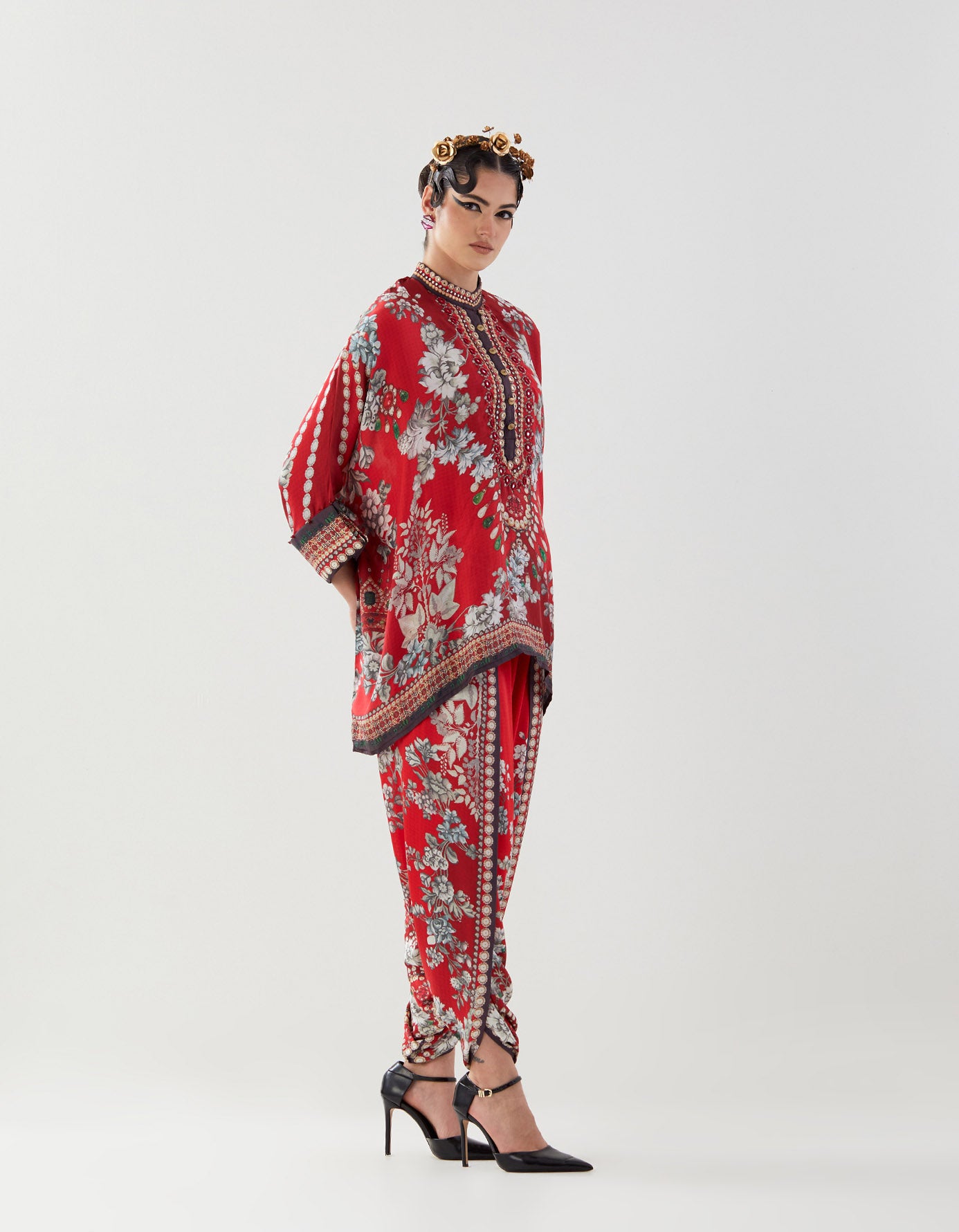 Nizam : Chanel/Sonth - Red/Slate