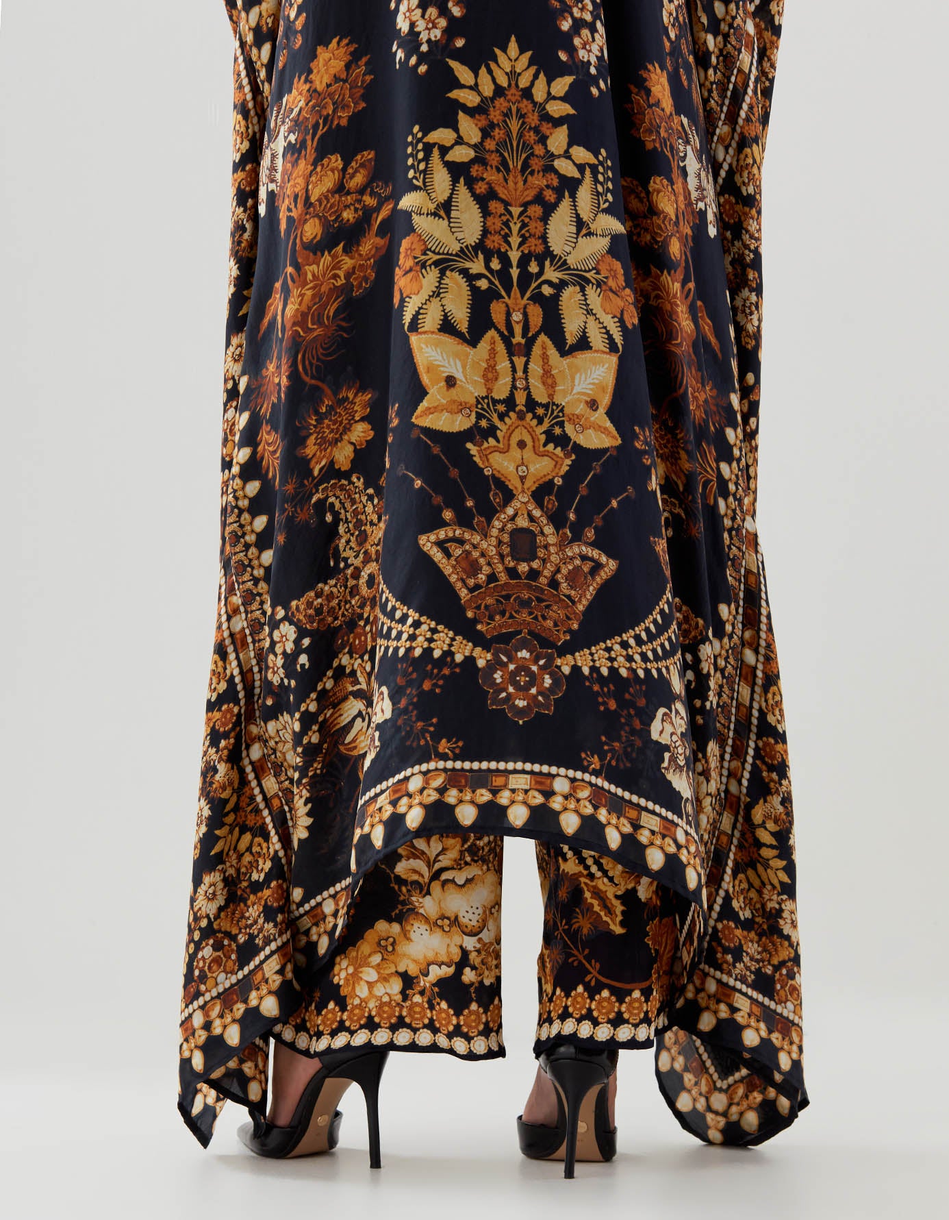 Nizam : Sharifa - Black/Gold