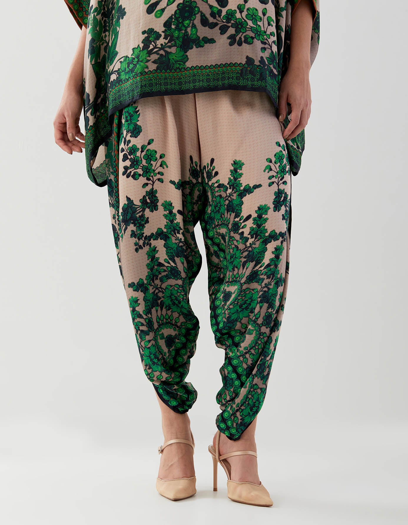 Nizam : Chanel/Sonth - Nude/Emerald