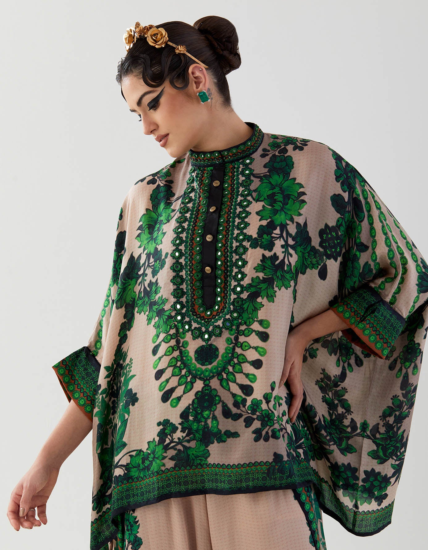 Nizam : Chanel/Sonth - Nude/Emerald