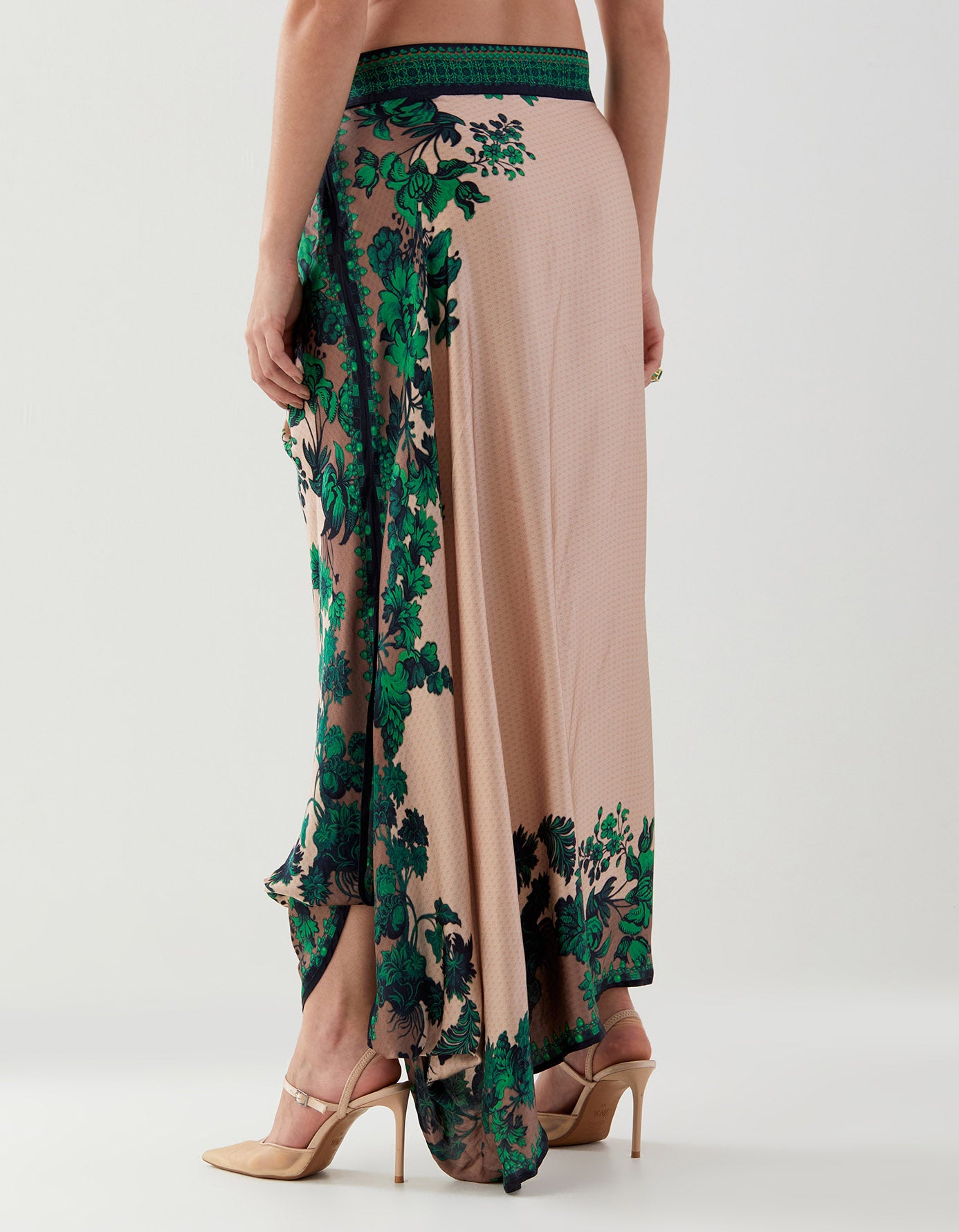 Nizam : Insha - Nude/Emerald