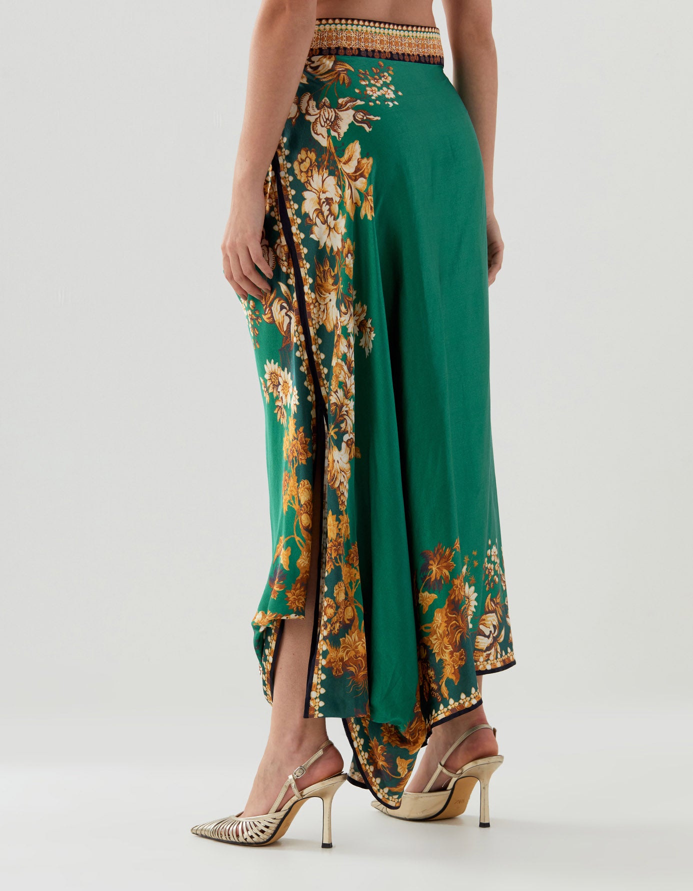 Nizam : Insha - Shamrock Green