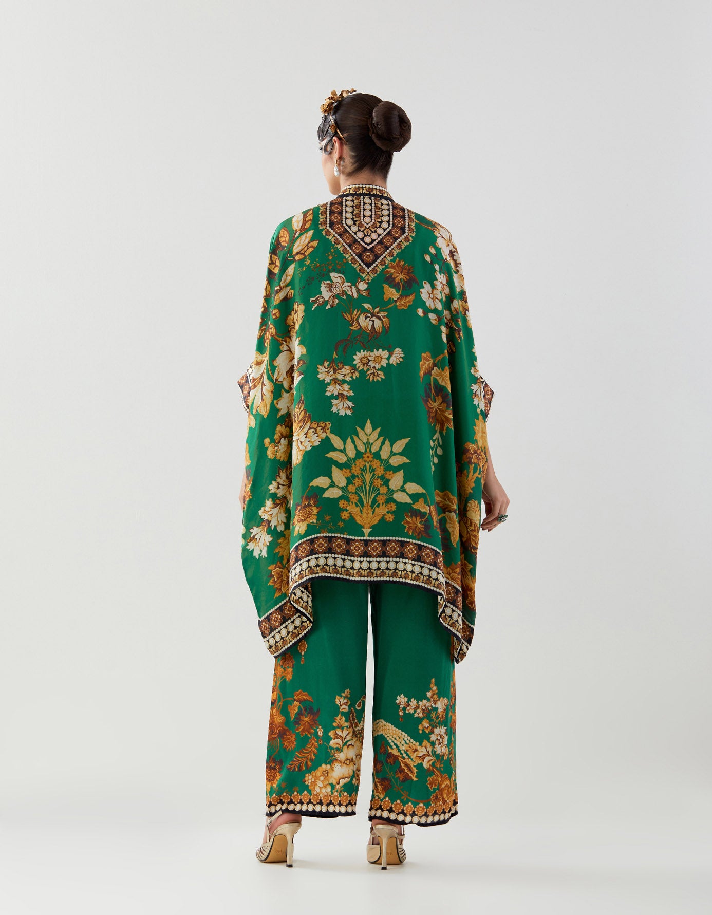 Nizam : Chanel 36" - Shamrock Green