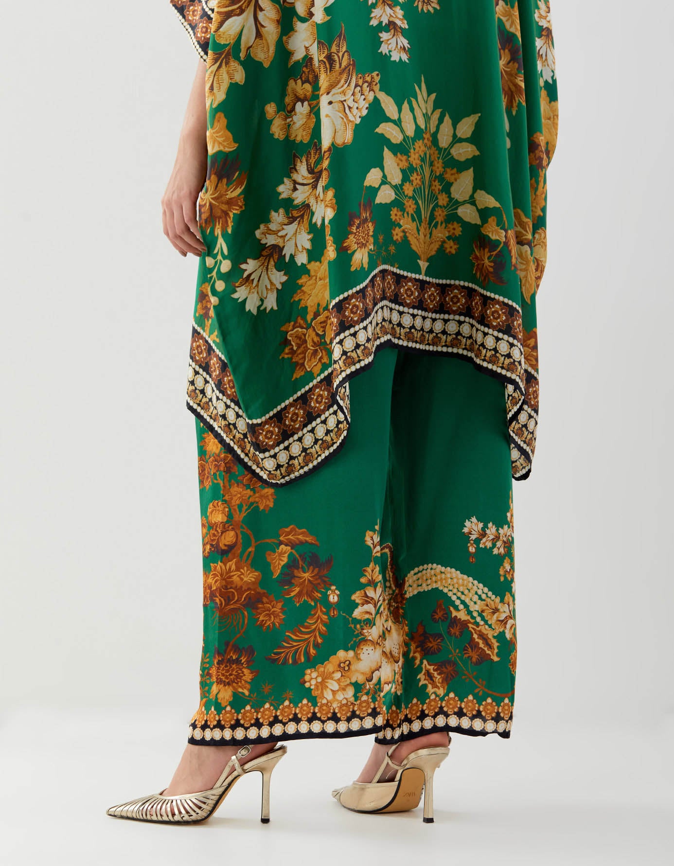 Nizam : Chanel 36" - Shamrock Green