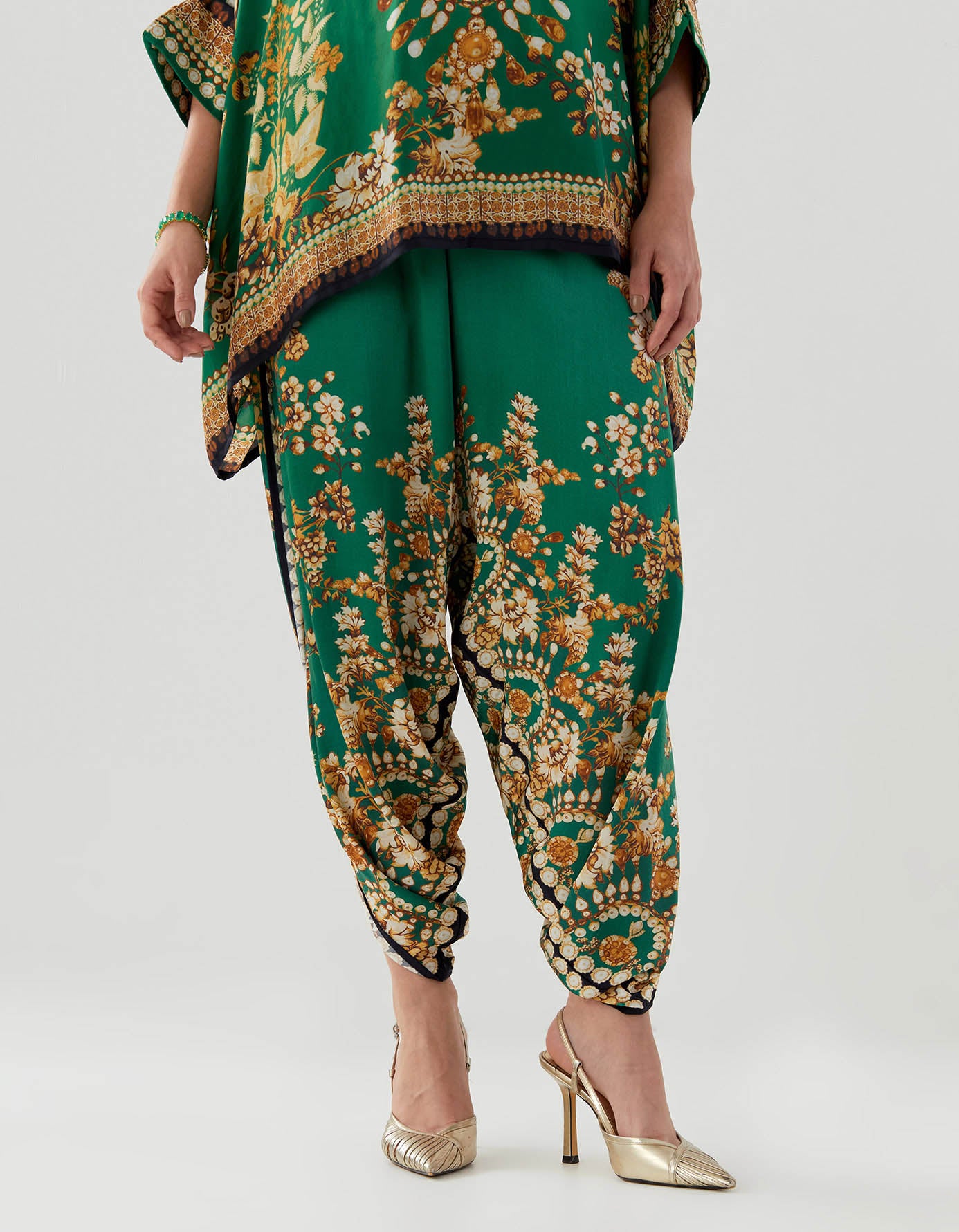Nizam : Chanel/Sonth - Shamrock Green