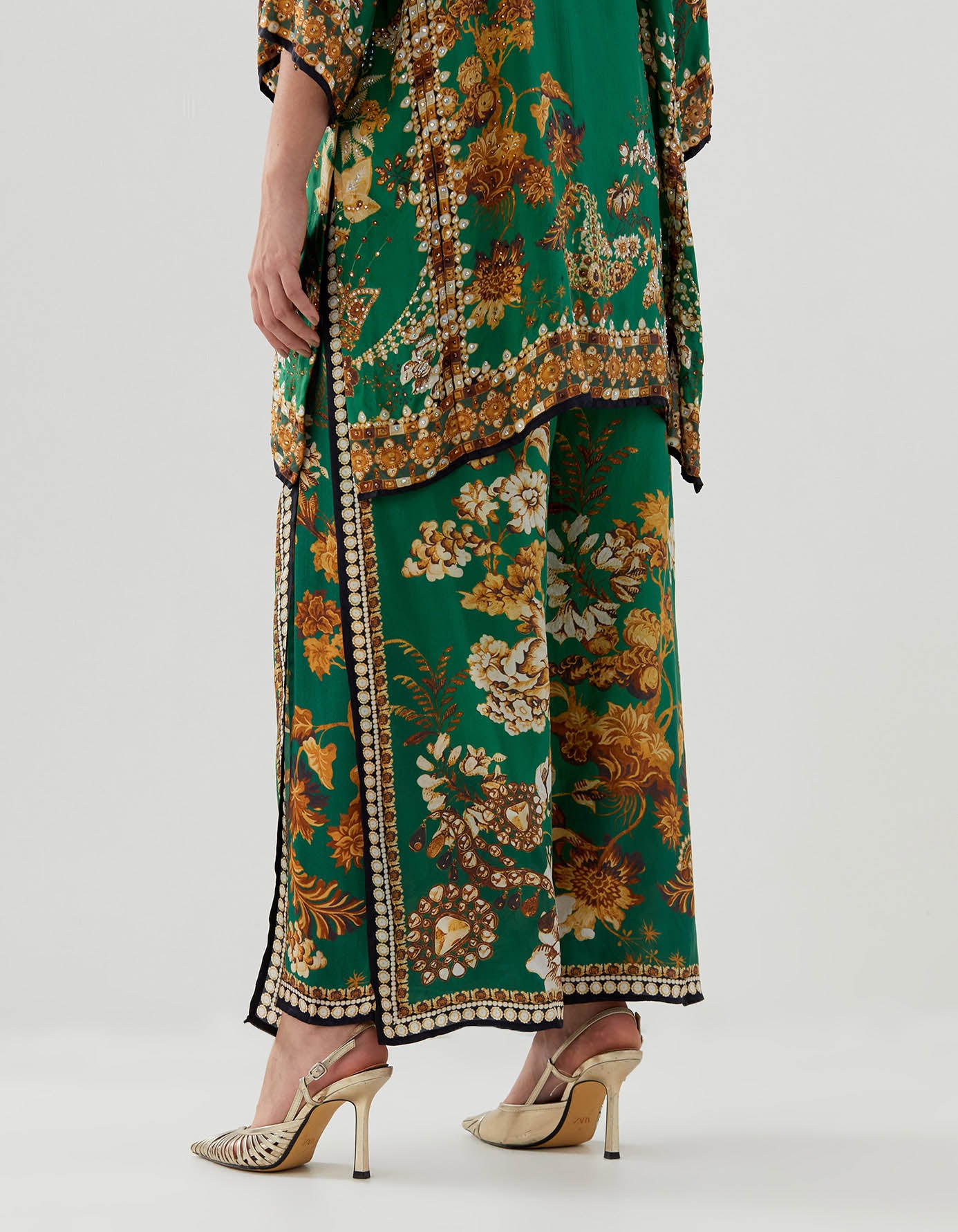 Nizam : Ghazal/Gloria - Nude/Emerald