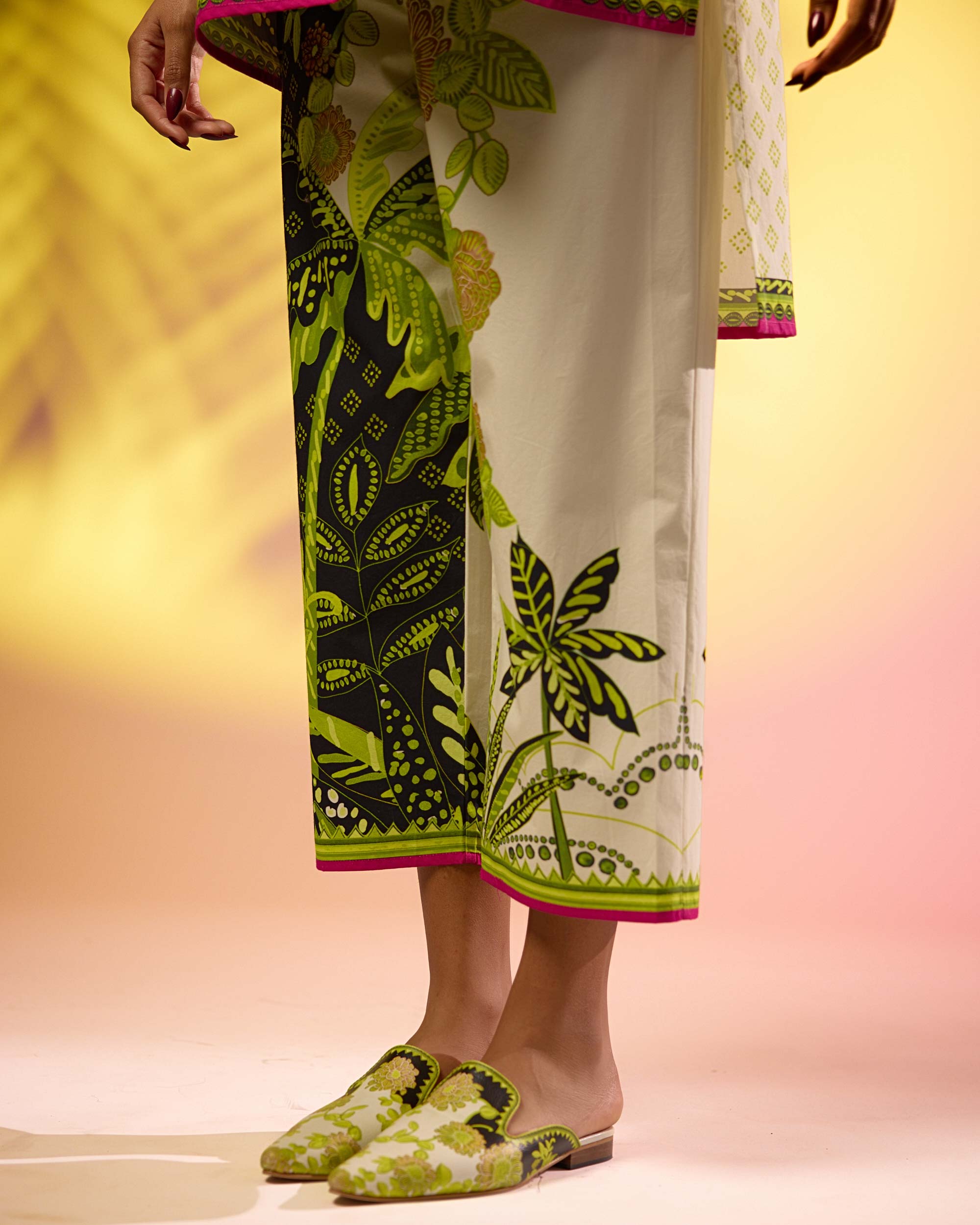 Jamaica : Nadia - Black/Lime