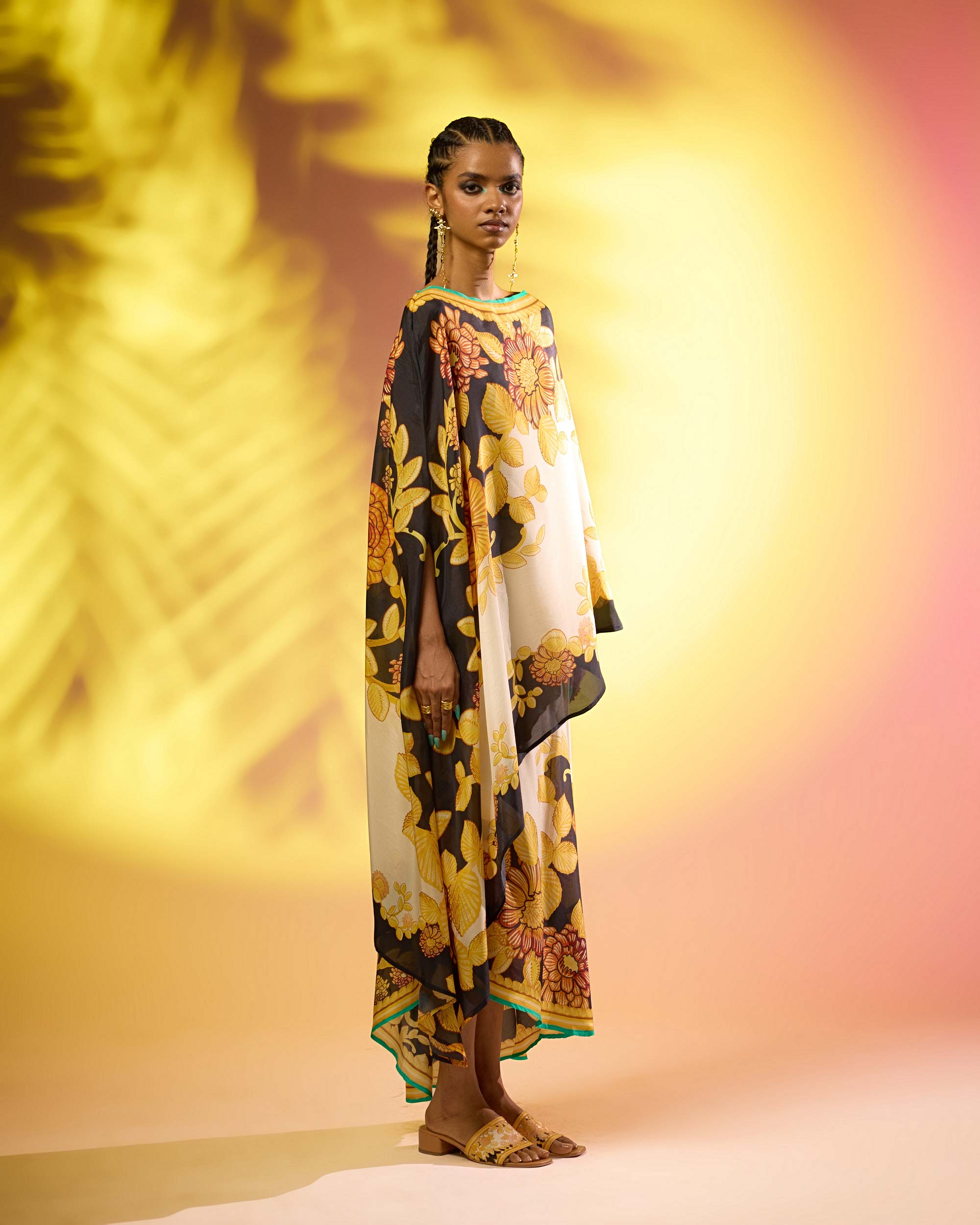 Jamaica : Kamini - Ivory/Yellow