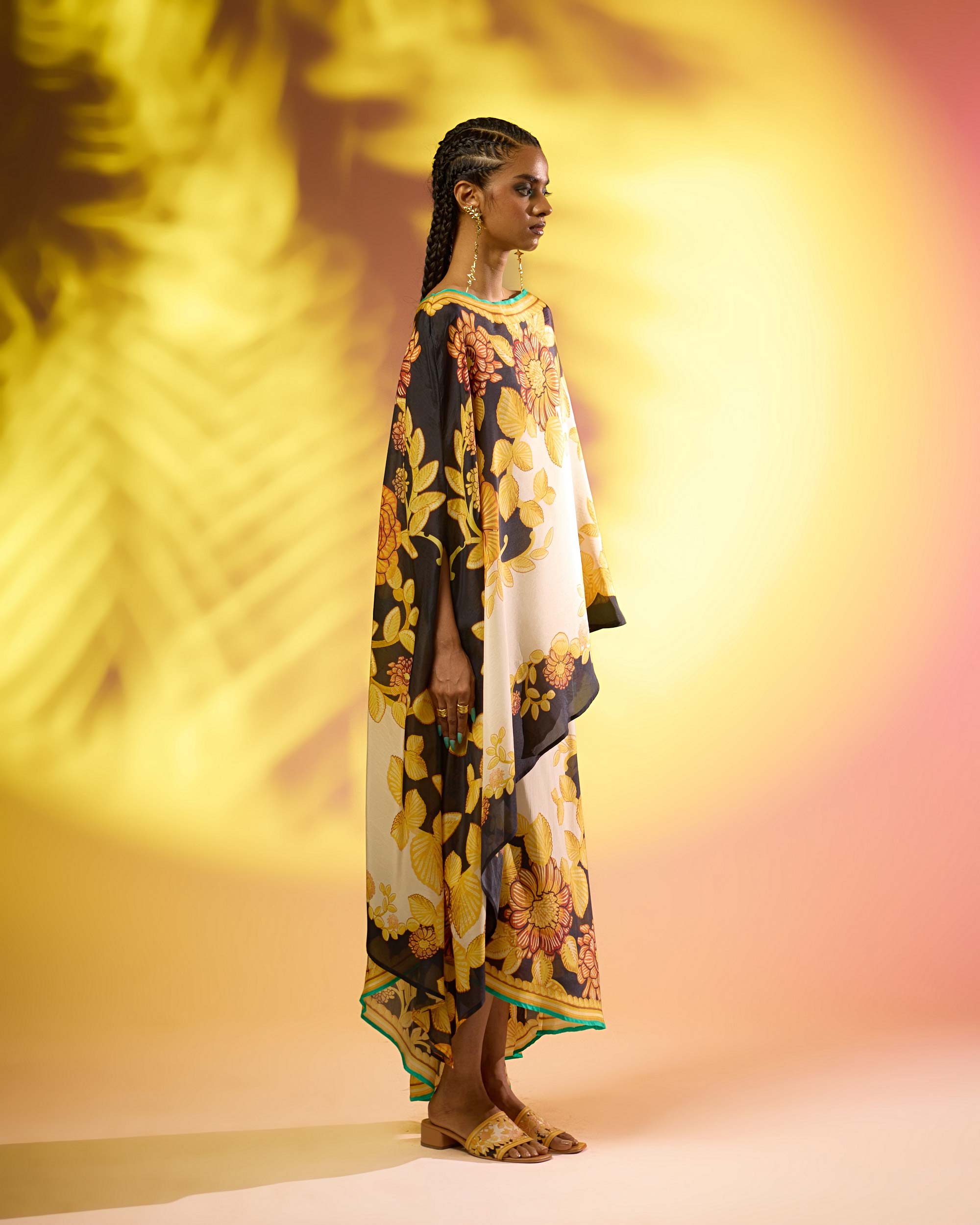 Jamaica : Kamini - Ivory/Yellow
