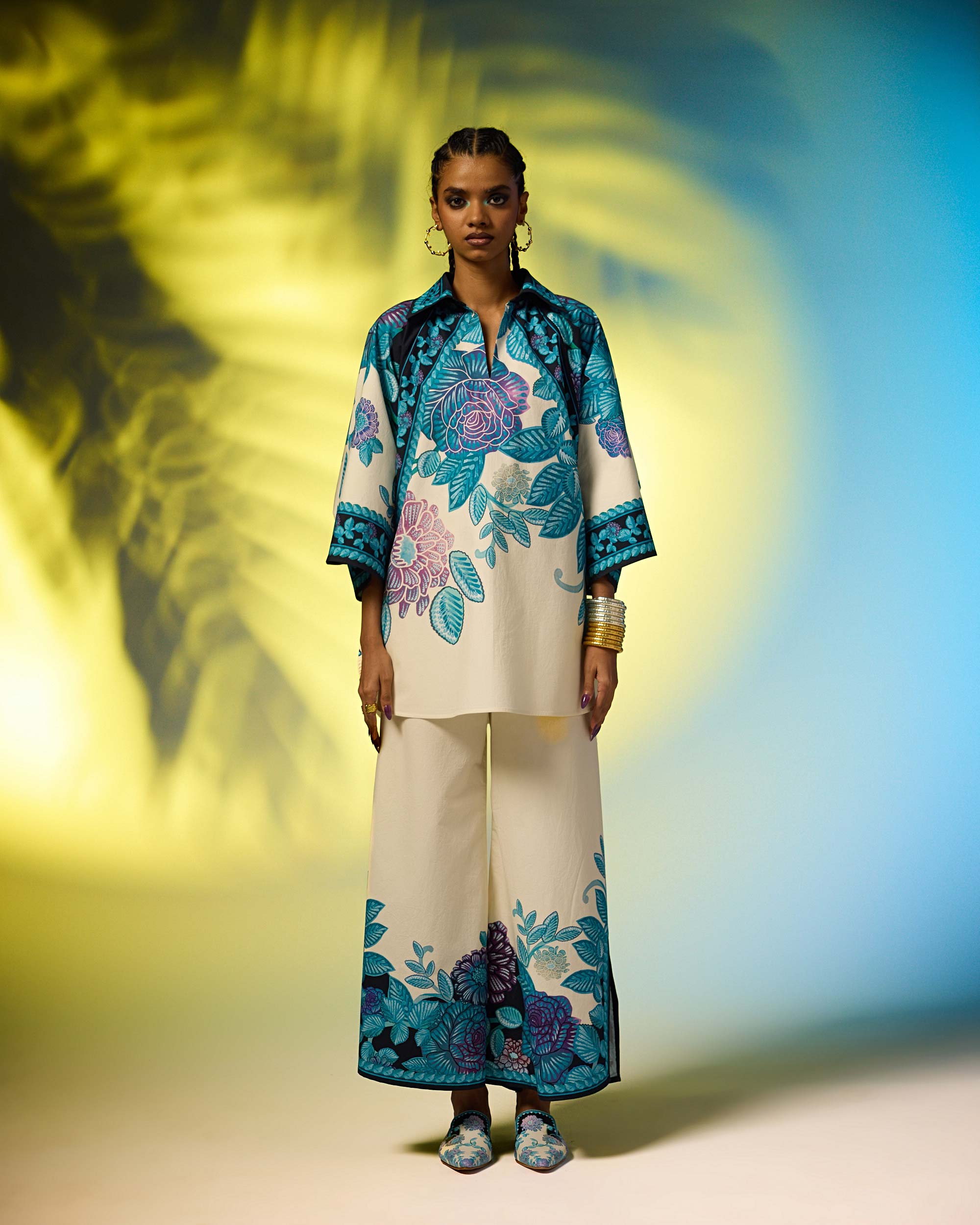 Jamaica : Eralia - Ivory/Blue